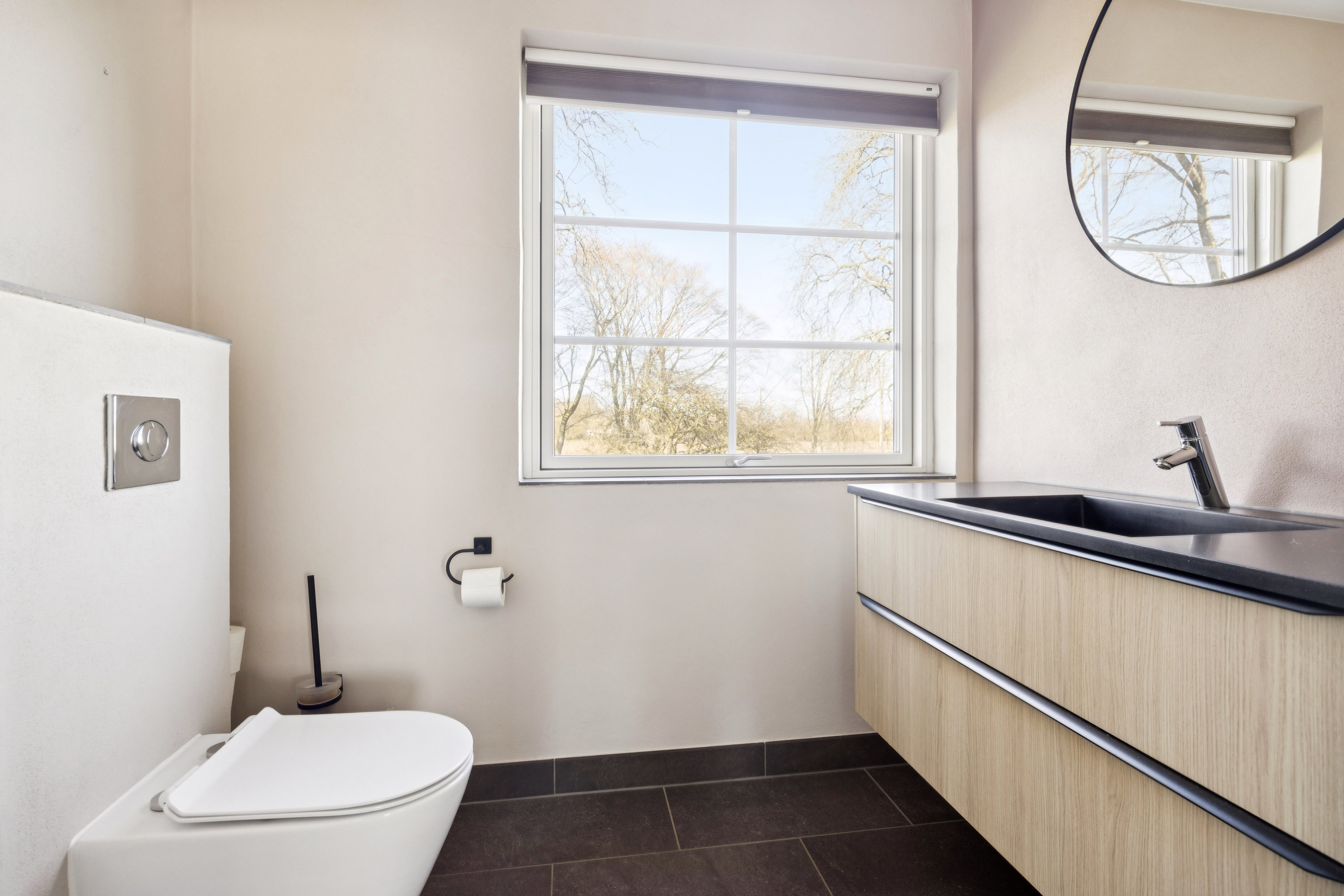 Fremhævet gæstetoilet billede i fuldskærmstilstand. Billede af Uggerhalnevej 75, Grindsted, 9310 Vodskov