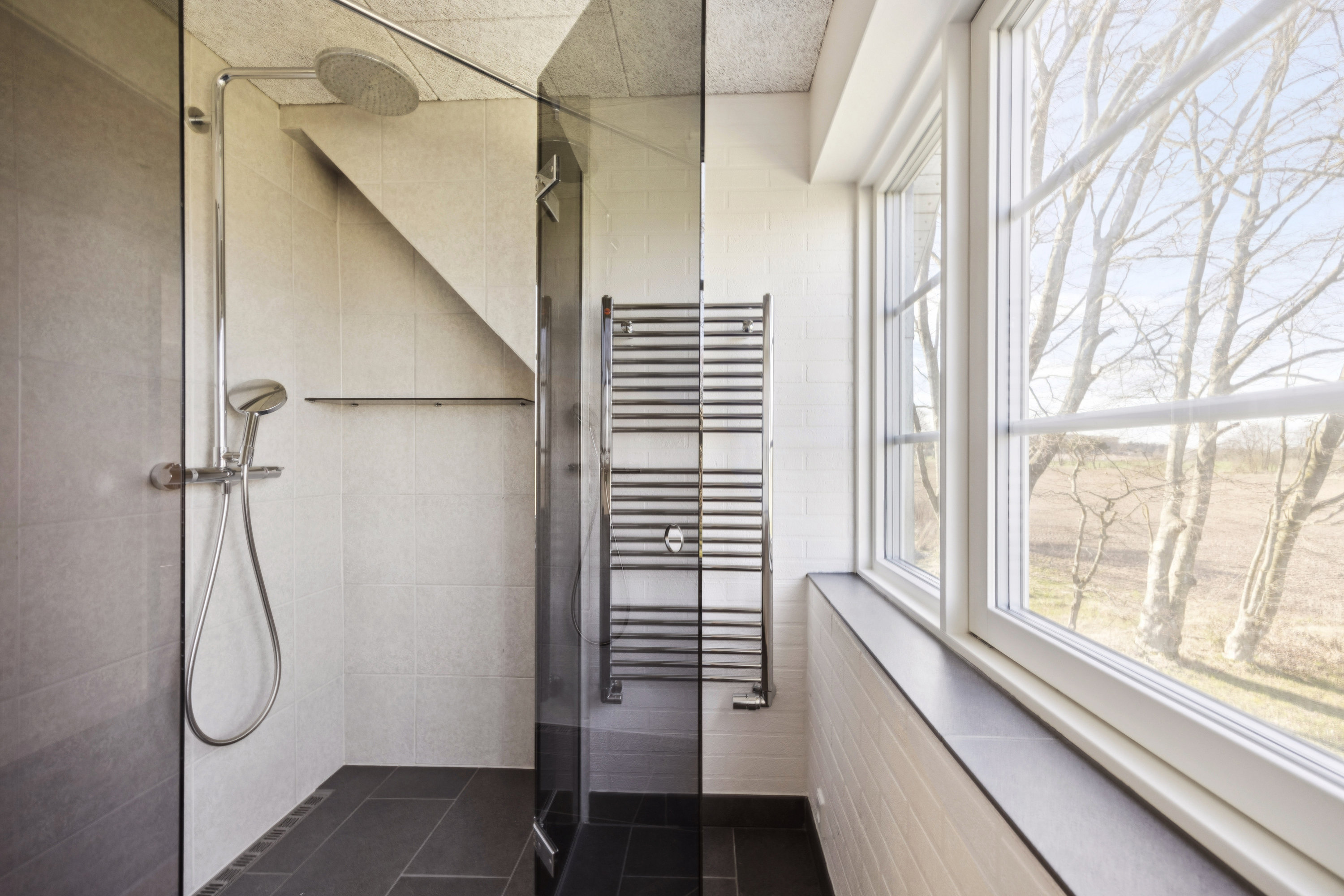 Fremhævet badeværelse billede i fuldskærmstilstand. Billede af Uggerhalnevej 75, Grindsted, 9310 Vodskov