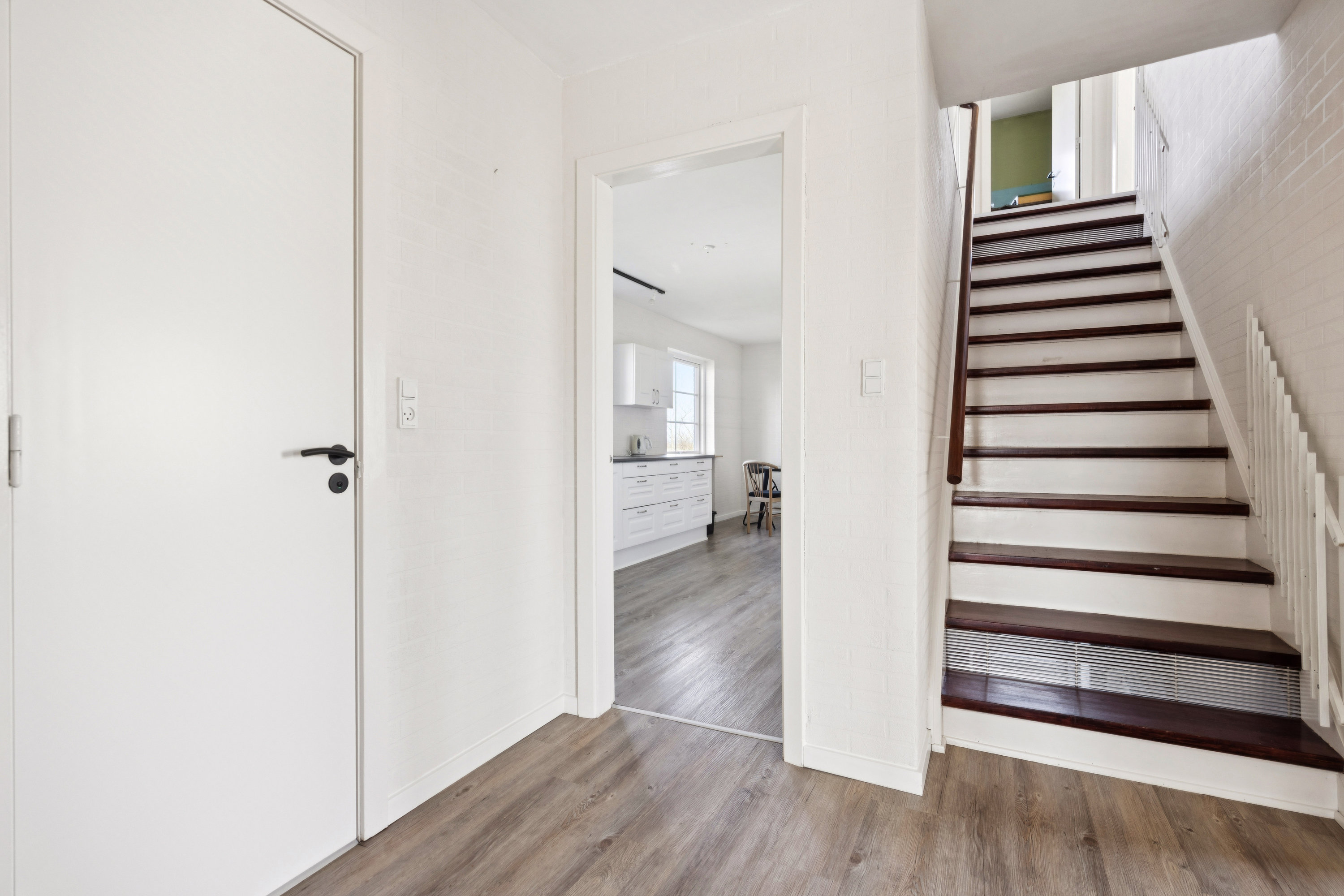 Fremhævet gang billede i fuldskærmstilstand. Billede af Uggerhalnevej 75, Grindsted, 9310 Vodskov