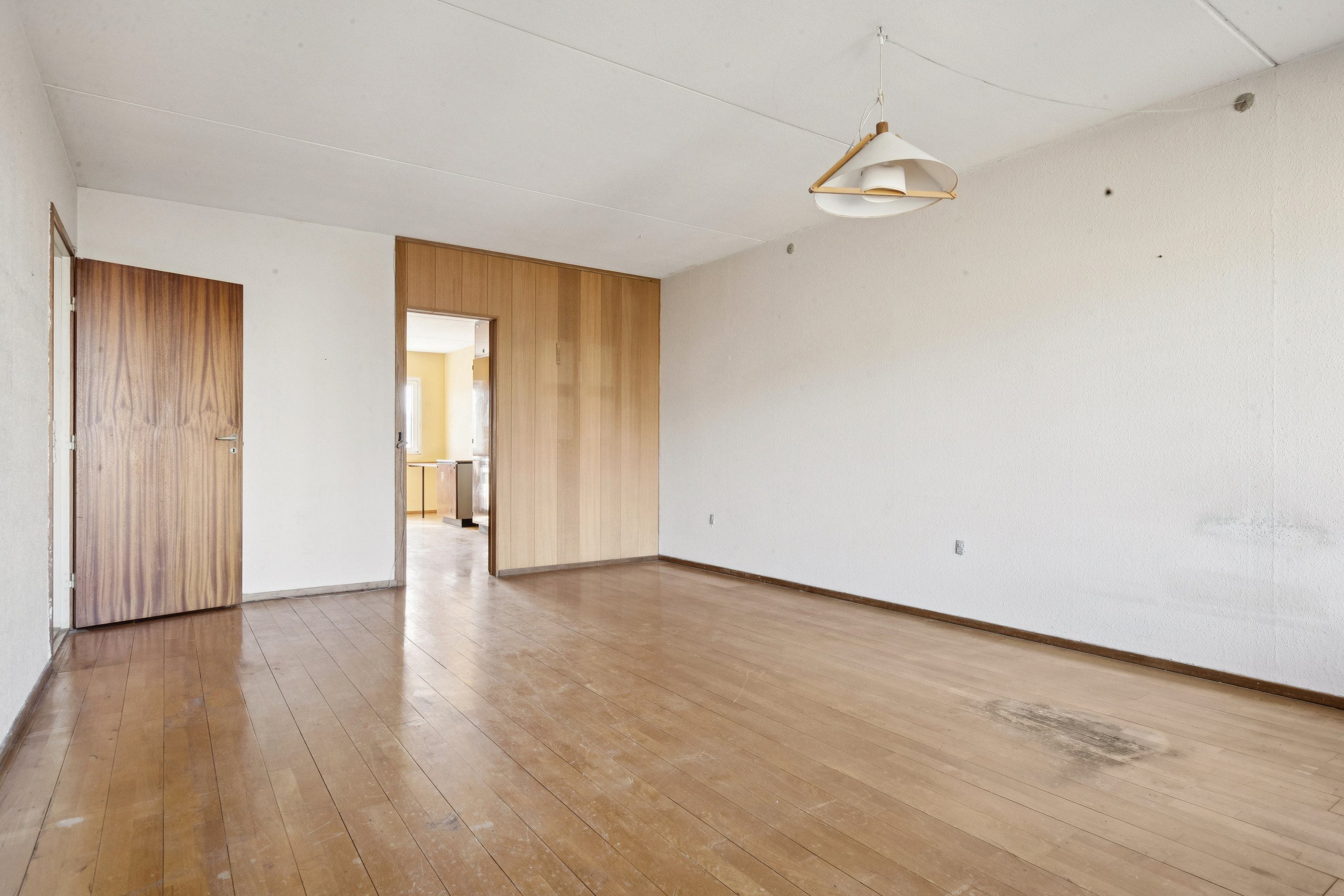 Fremhævet stue billede i fuldskærmstilstand. Billede af Vejlegårdsparken 88, 2. tv., 2665 Vallensbæk Strand