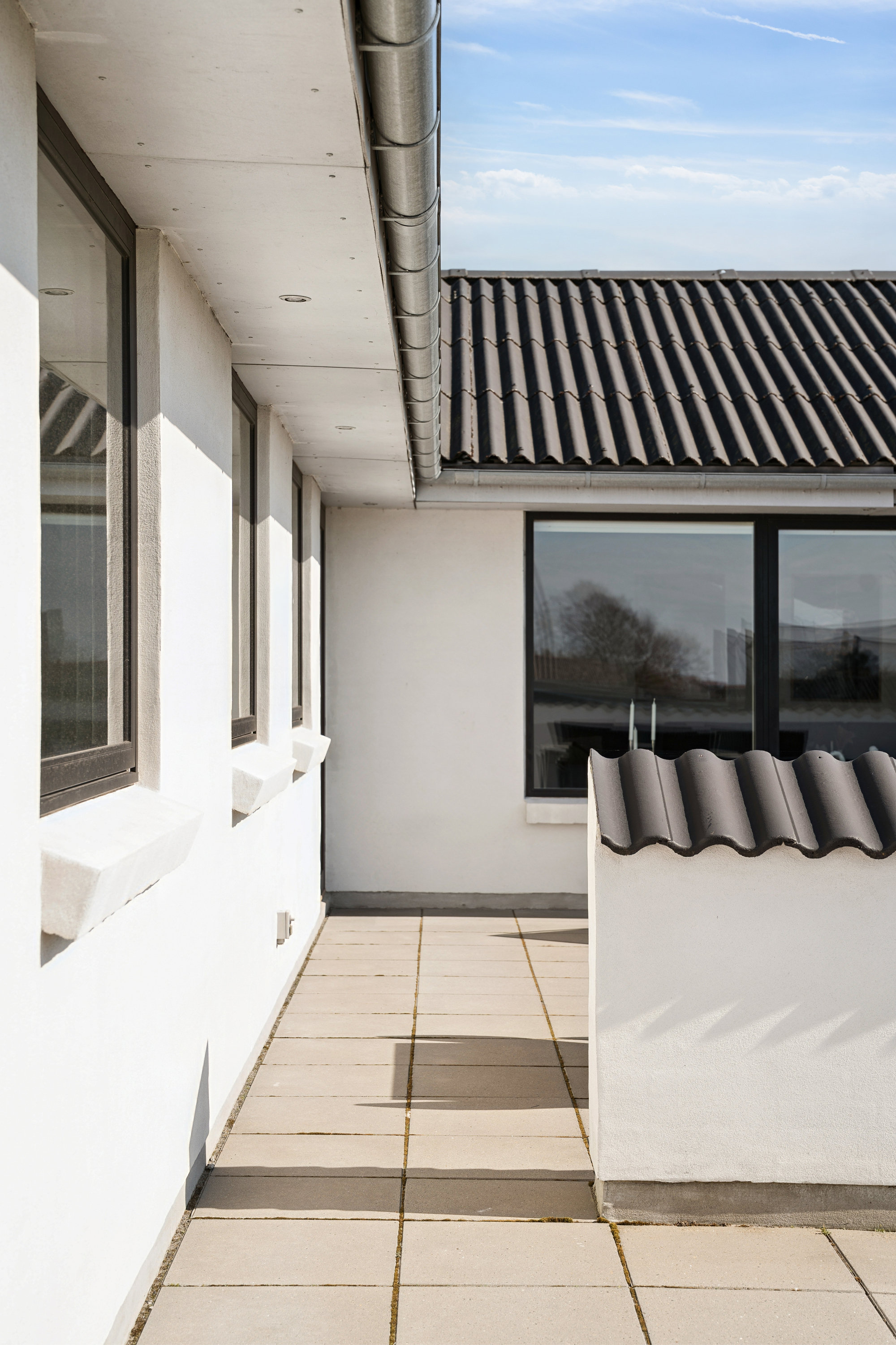 Fremhævet terrasse billede i fuldskærmstilstand. Billede af Stråtaget 44, 9380 Vestbjerg