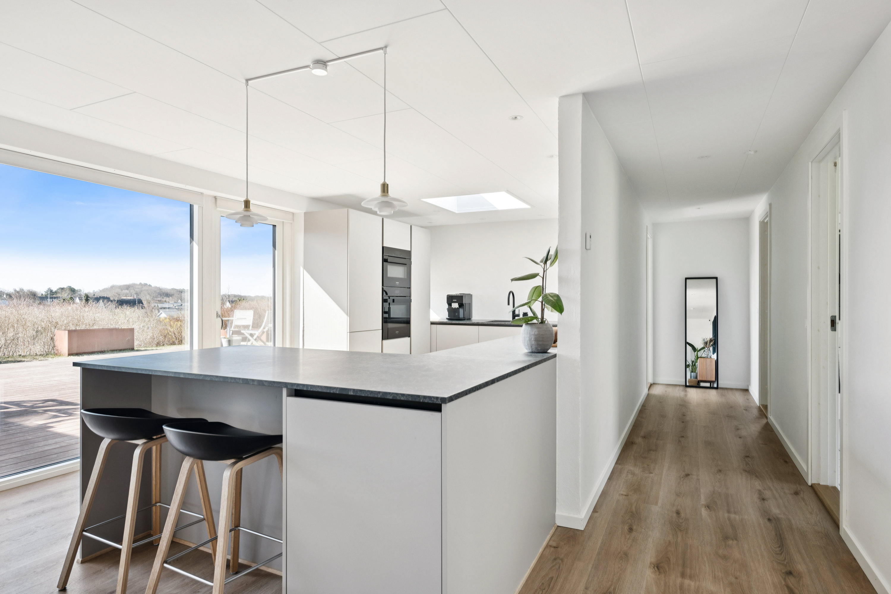 Fremhævet køkken billede i fuldskærmstilstand. Billede af Skansebakken 8, 8400 Ebeltoft