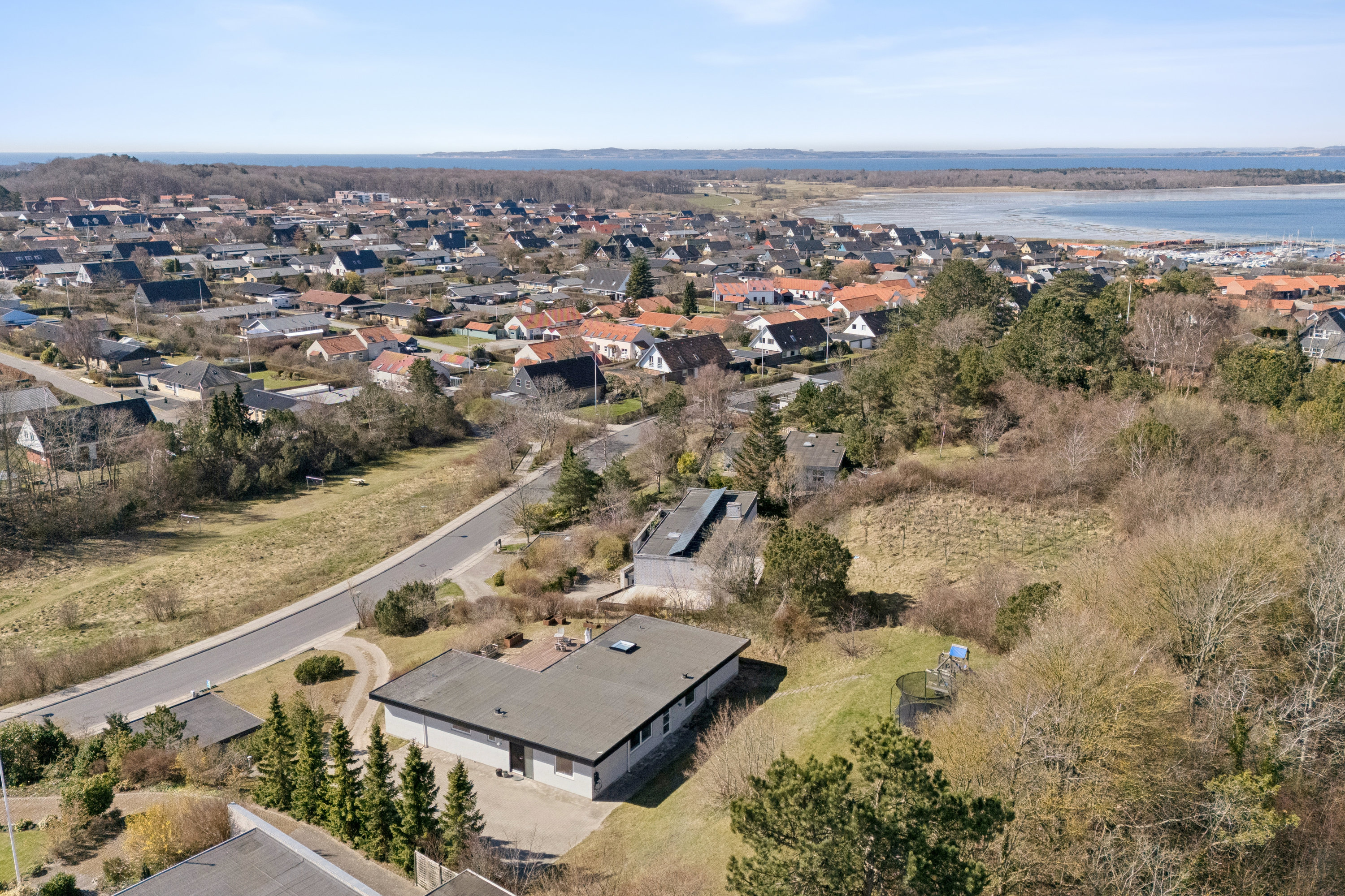 Fremhævet luftfoto billede i fuldskærmstilstand. Billede af Skansebakken 8, 8400 Ebeltoft