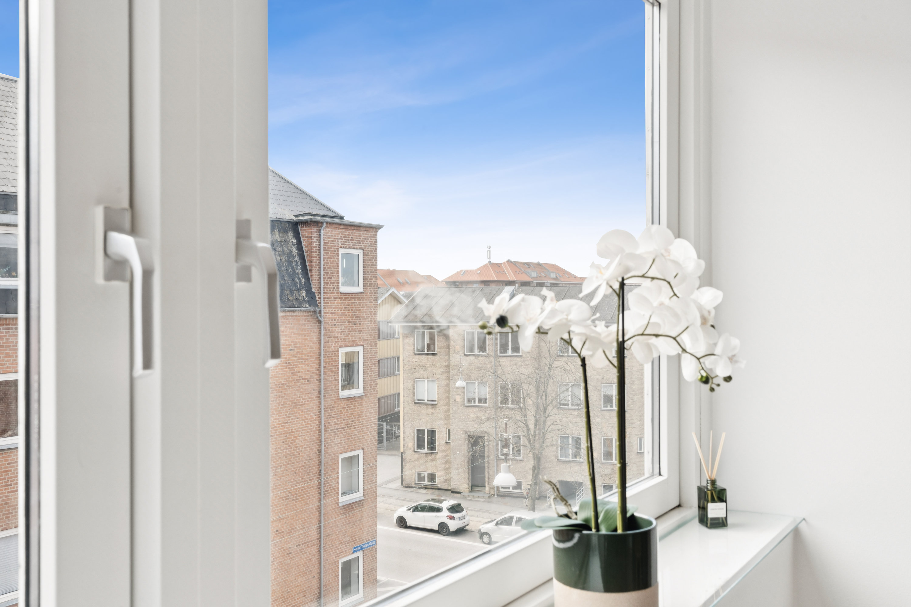 Fremhævet altan billede i fuldskærmstilstand. Billede af Herluf Trolles Gade 32, 3. tv., 9000 Aalborg