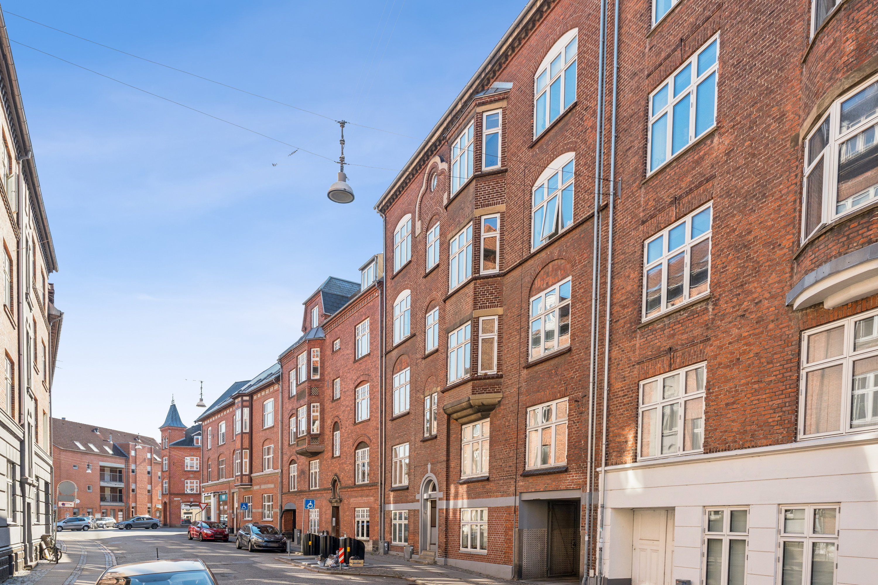 Fremhævet andet billede i fuldskærmstilstand. Billede af Holbergsgade 20, 2. tv., 9000 Aalborg