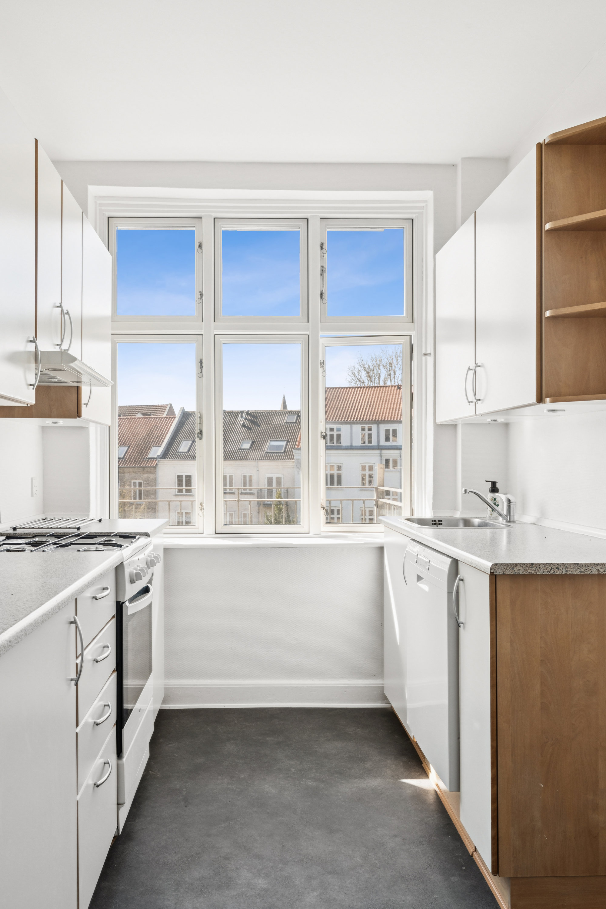 Fremhævet køkken billede i fuldskærmstilstand. Billede af Holbergsgade 20, 2. tv., 9000 Aalborg