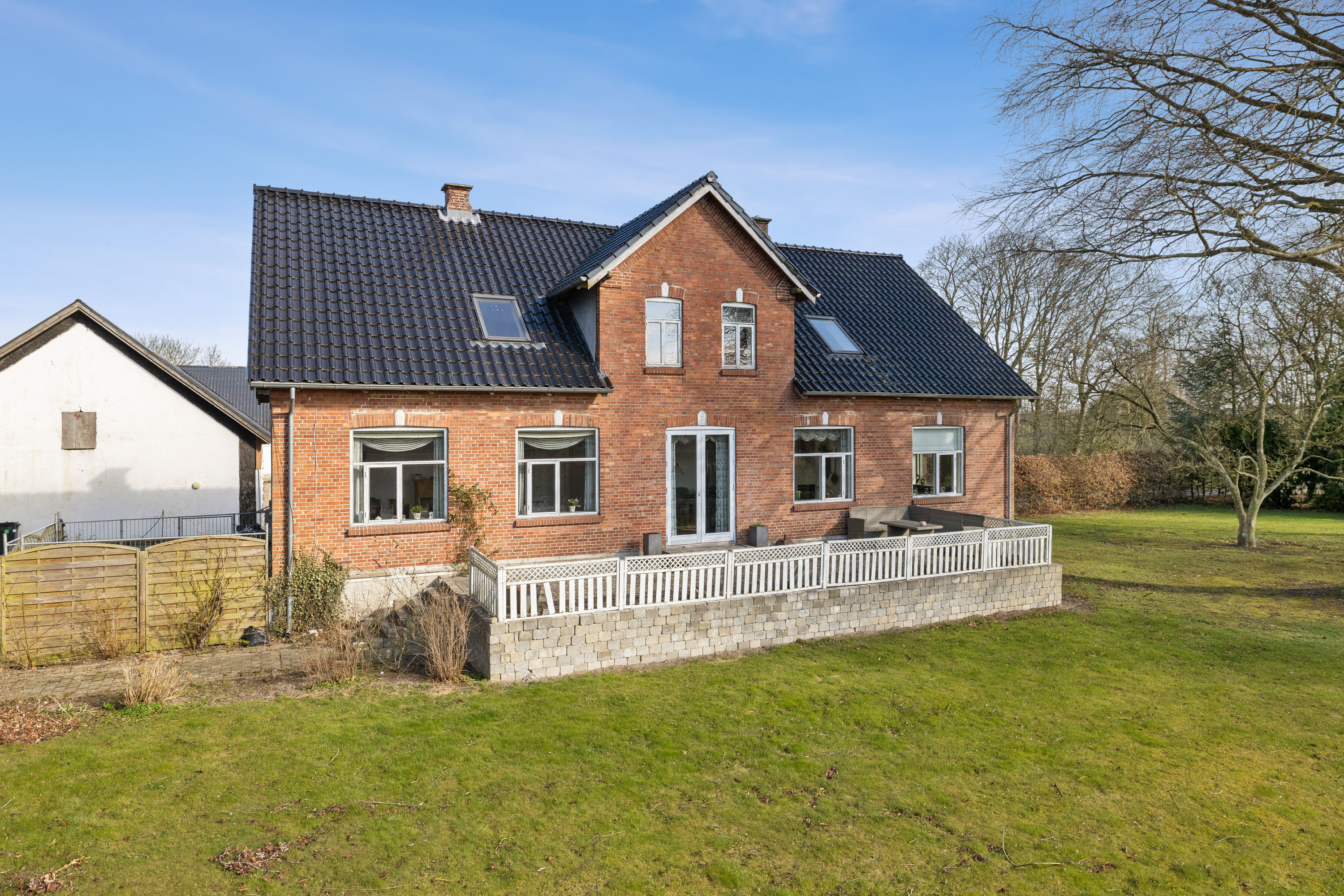 Fremhævet andet billede i fuldskærmstilstand. Billede af Dyssehøjvej 19, Jennum, 8981 Spentrup