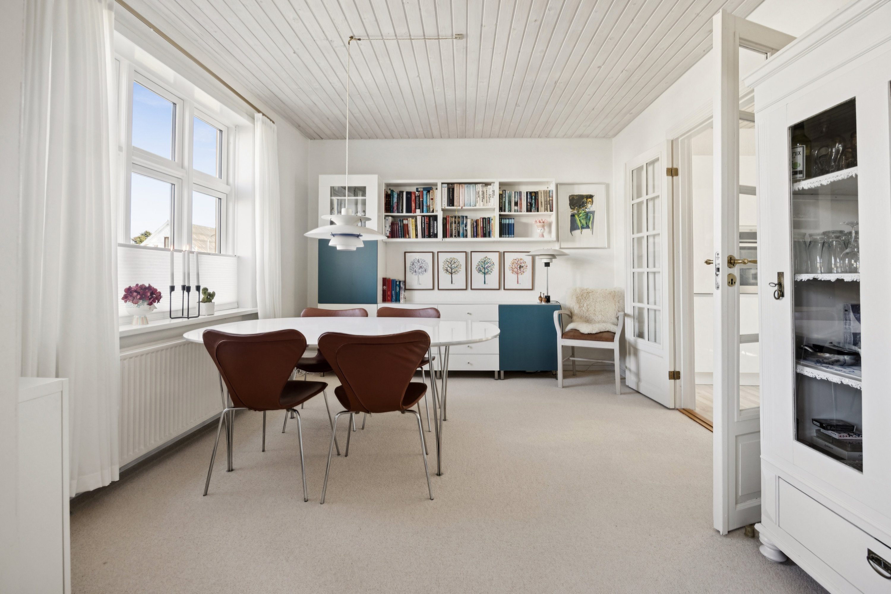 Fremhævet stue billede i fuldskærmstilstand. Billede af Røgildsvej 23, 9400 Nørresundby