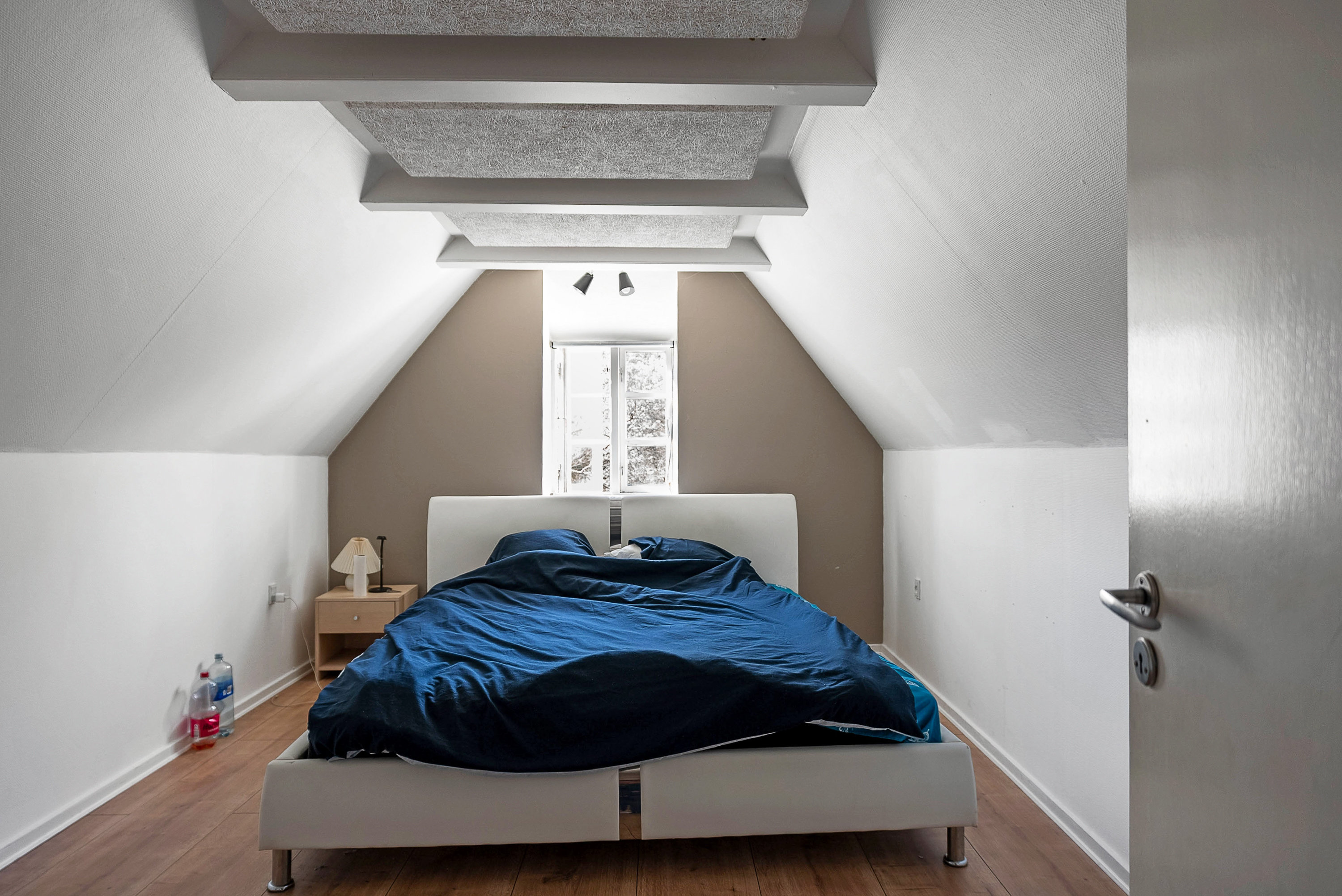 Fremhævet soveværelse billede i fuldskærmstilstand. Billede af Akkerupvej 31, 5683 Haarby