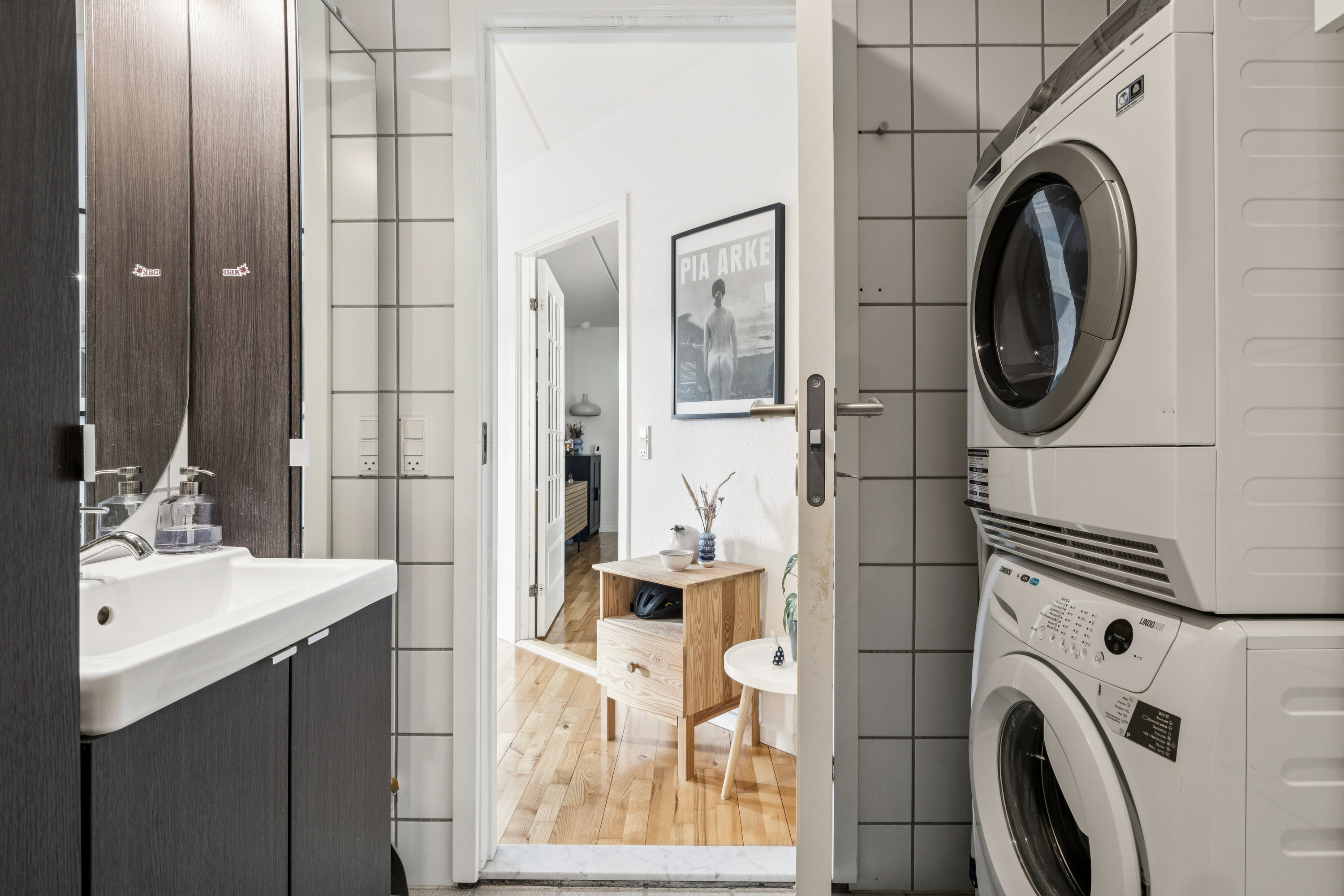 Fremhævet badeværelse billede i fuldskærmstilstand. Billede af Egelykkeparken 27C, 2670 Greve