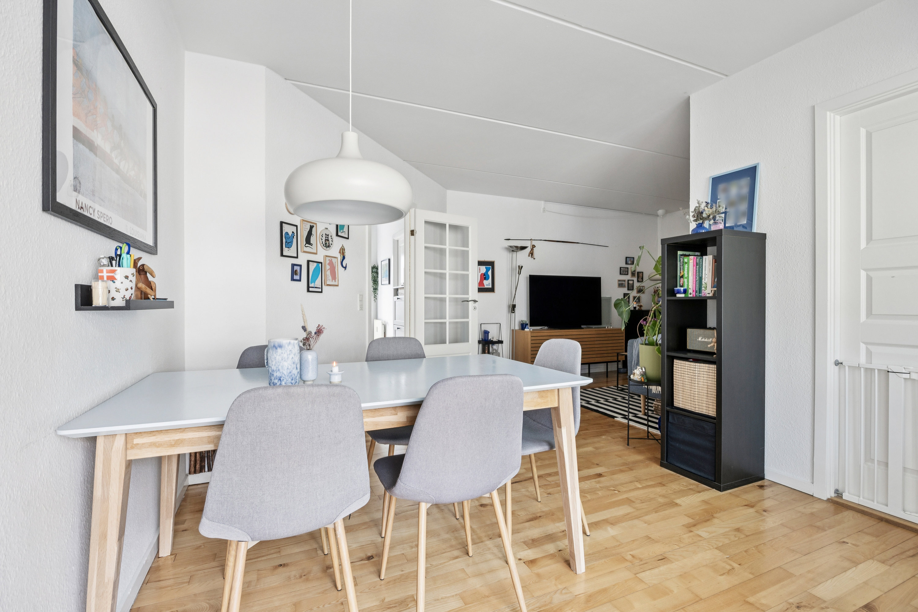 Fremhævet stue billede i fuldskærmstilstand. Billede af Egelykkeparken 27C, 2670 Greve