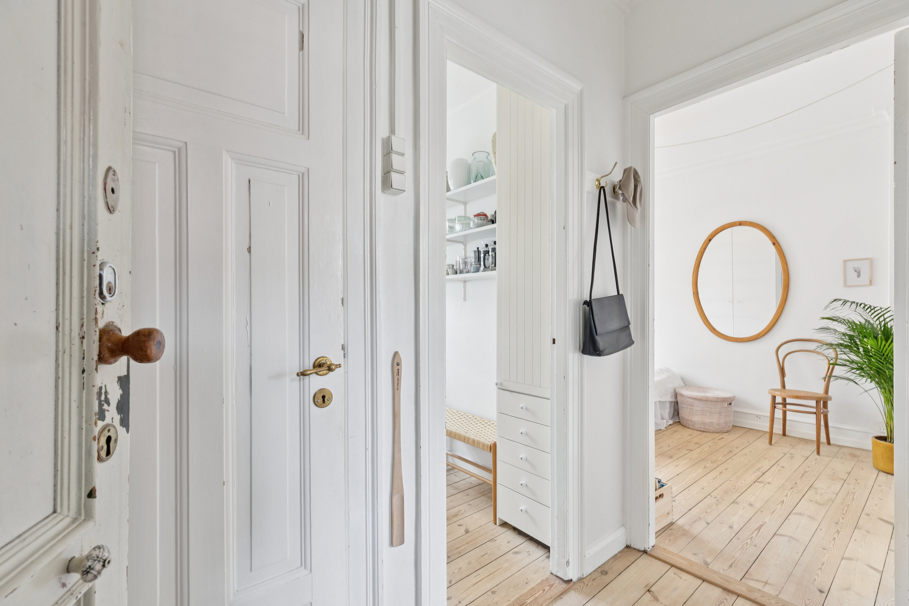 Fremhævet gang billede i fuldskærmstilstand. Billede af Jydeholmen 13A, 1. th., 2720 Vanløse