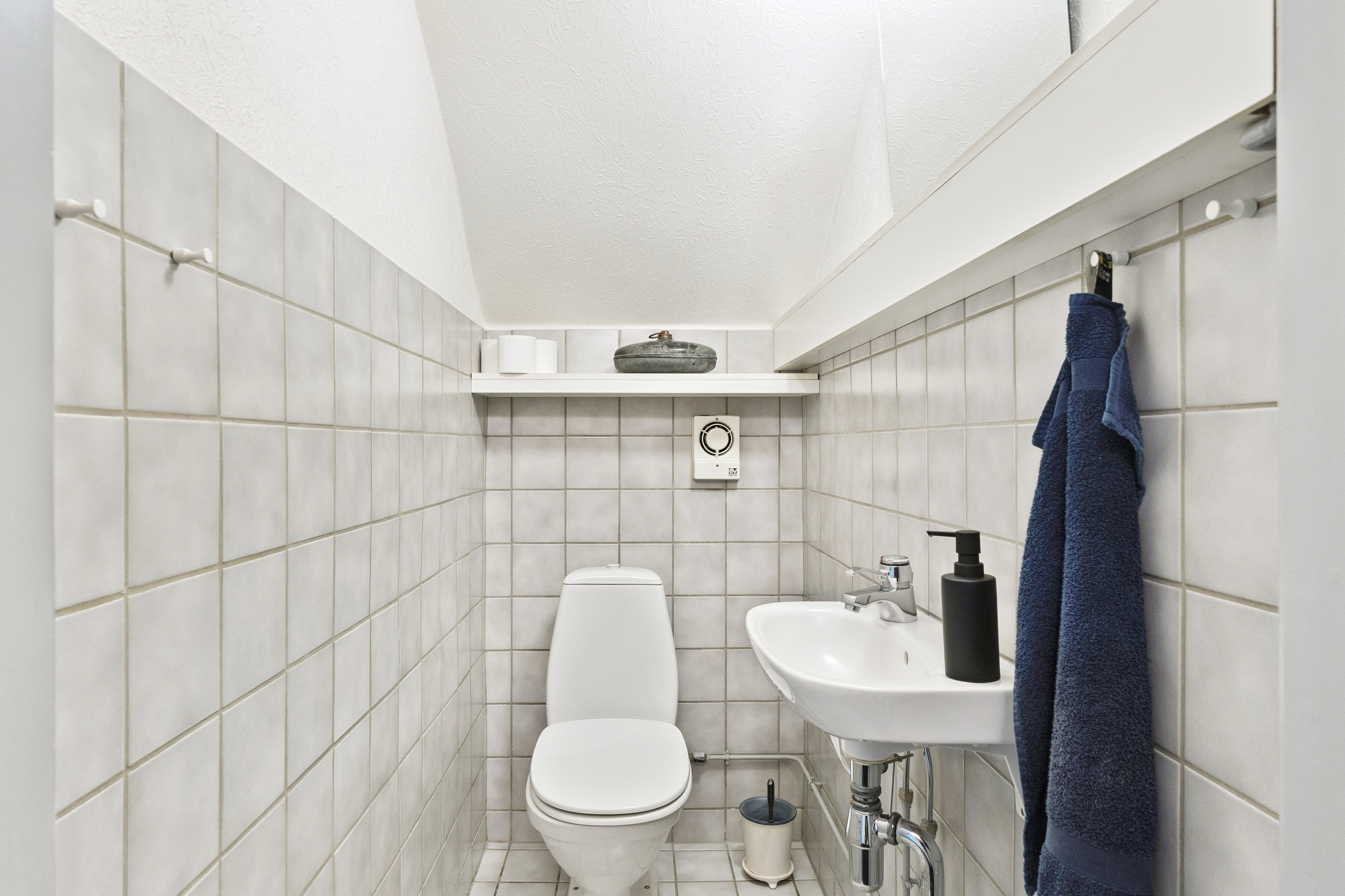 Fremhævet badeværelse billede i fuldskærmstilstand. Billede af Bagsværdvej 246A, 2880 Bagsværd