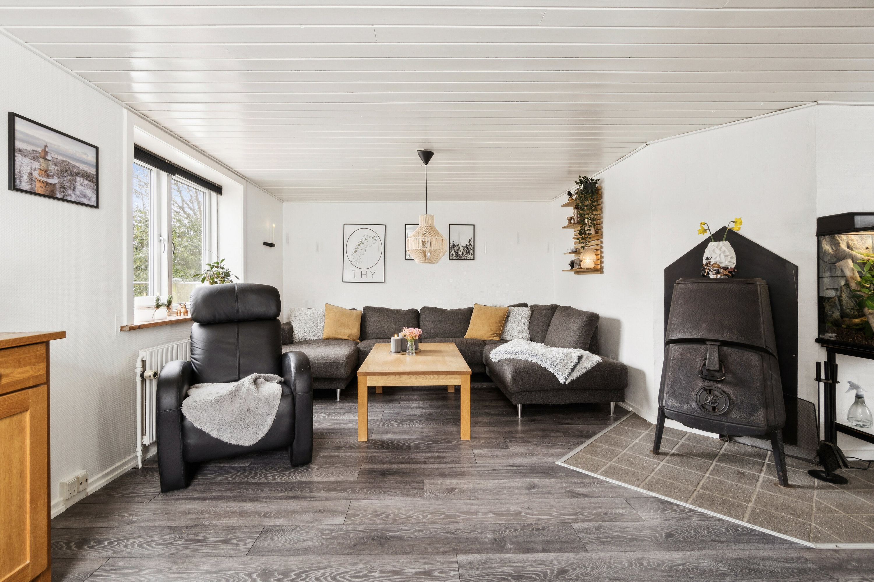 Fremhævet stue billede i fuldskærmstilstand. Billede af Søndergade 56, 7760 Hurup Thy