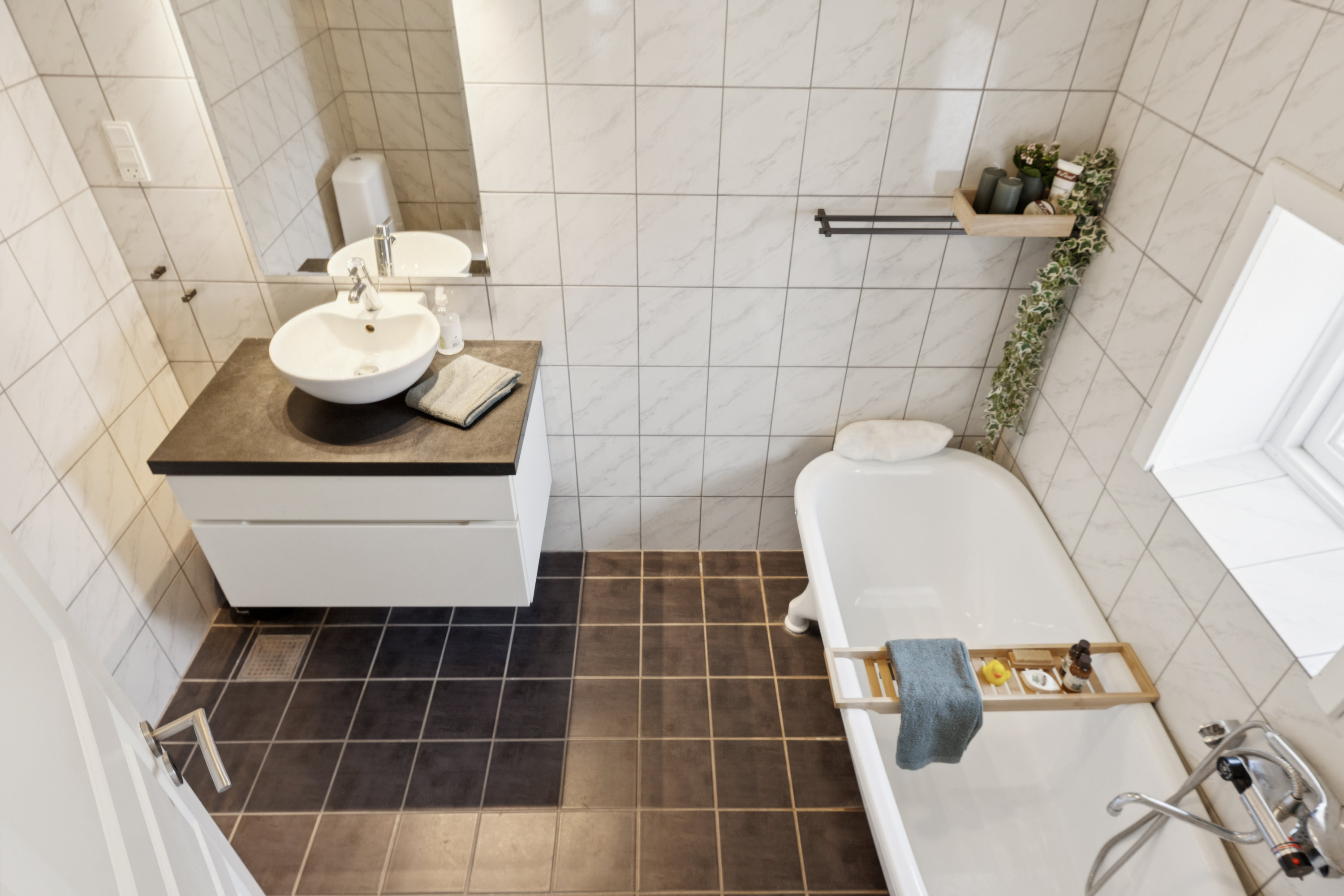 Fremhævet badeværelse billede i fuldskærmstilstand. Billede af Gammelhave 20, Lysabild, 6470 Sydals