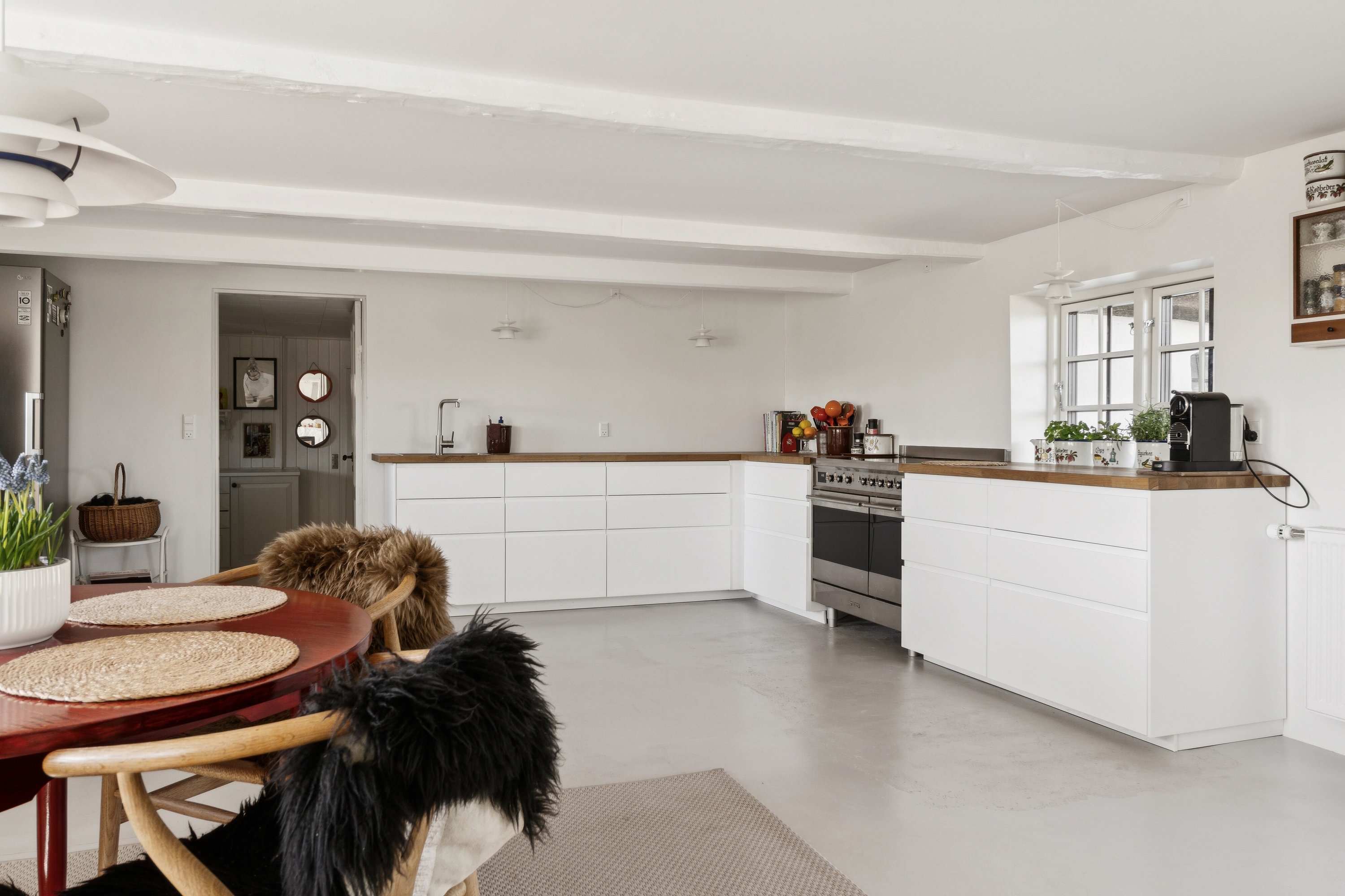 Fremhævet spisestue billede i fuldskærmstilstand. Billede af Lundbyvej 67, Tåsinge, 5700 Svendborg