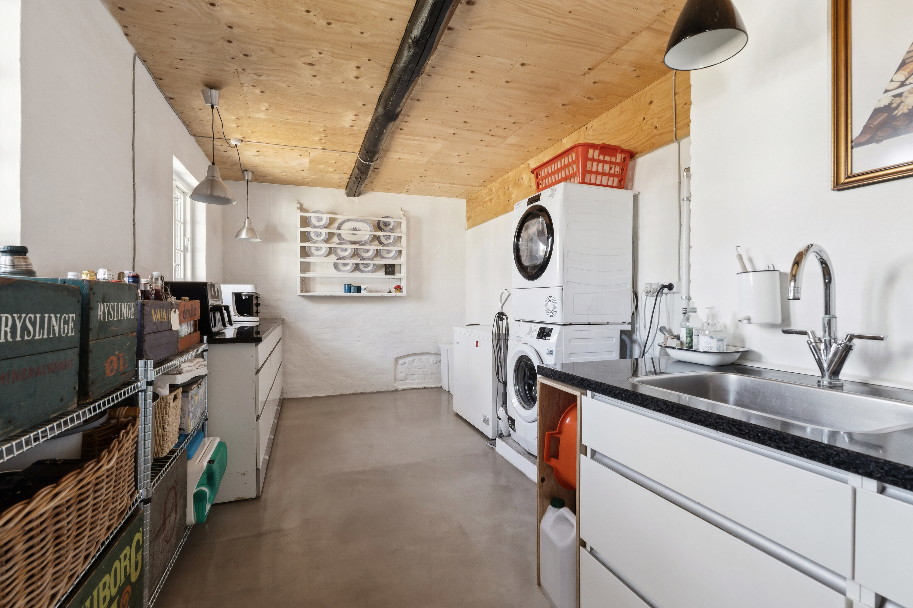 Fremhævet køkken billede i fuldskærmstilstand. Billede af Lundbyvej 67, Tåsinge, 5700 Svendborg