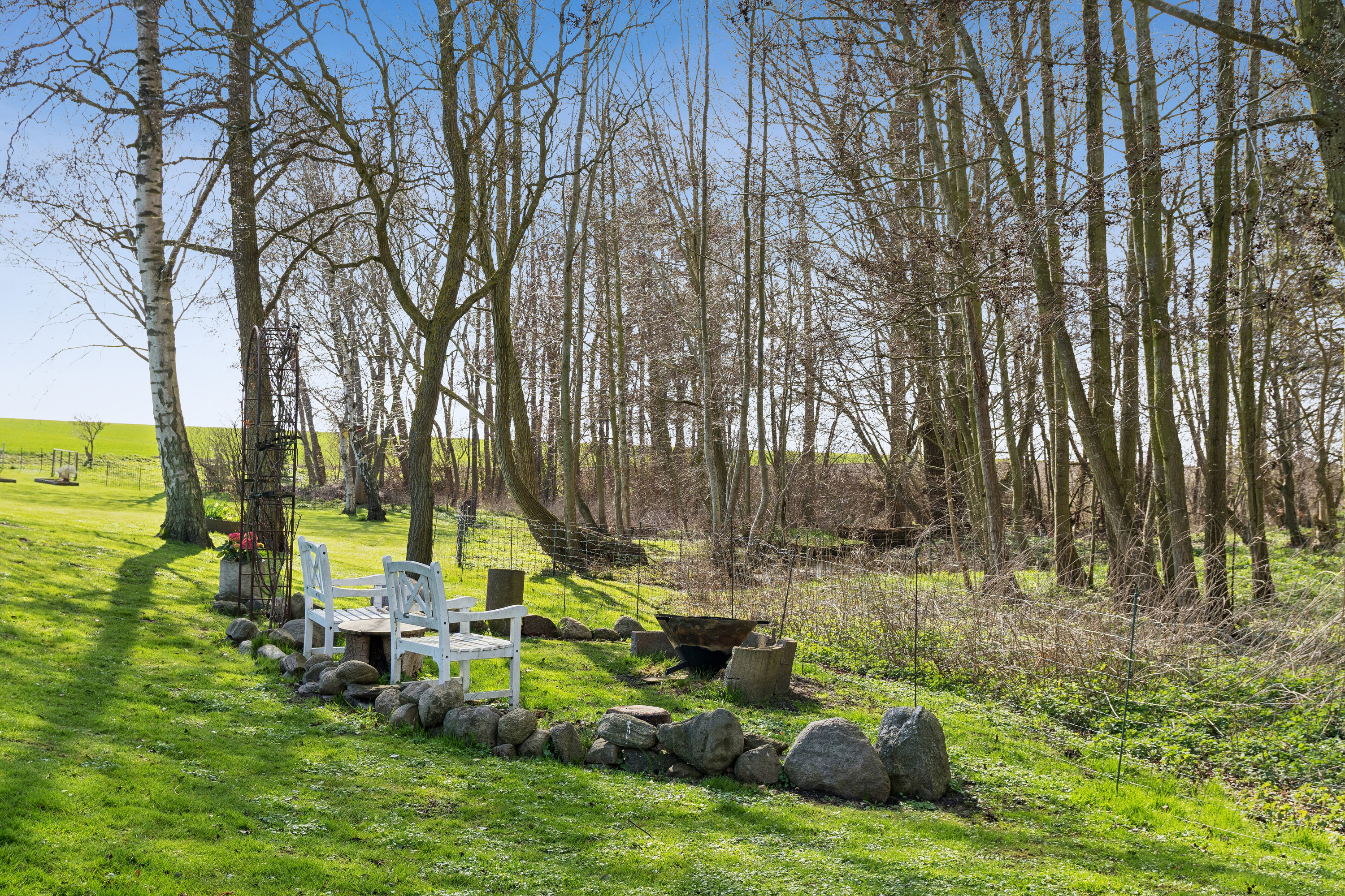 Fremhævet set fra haven billede i fuldskærmstilstand. Billede af Lundbyvej 67, Tåsinge, 5700 Svendborg