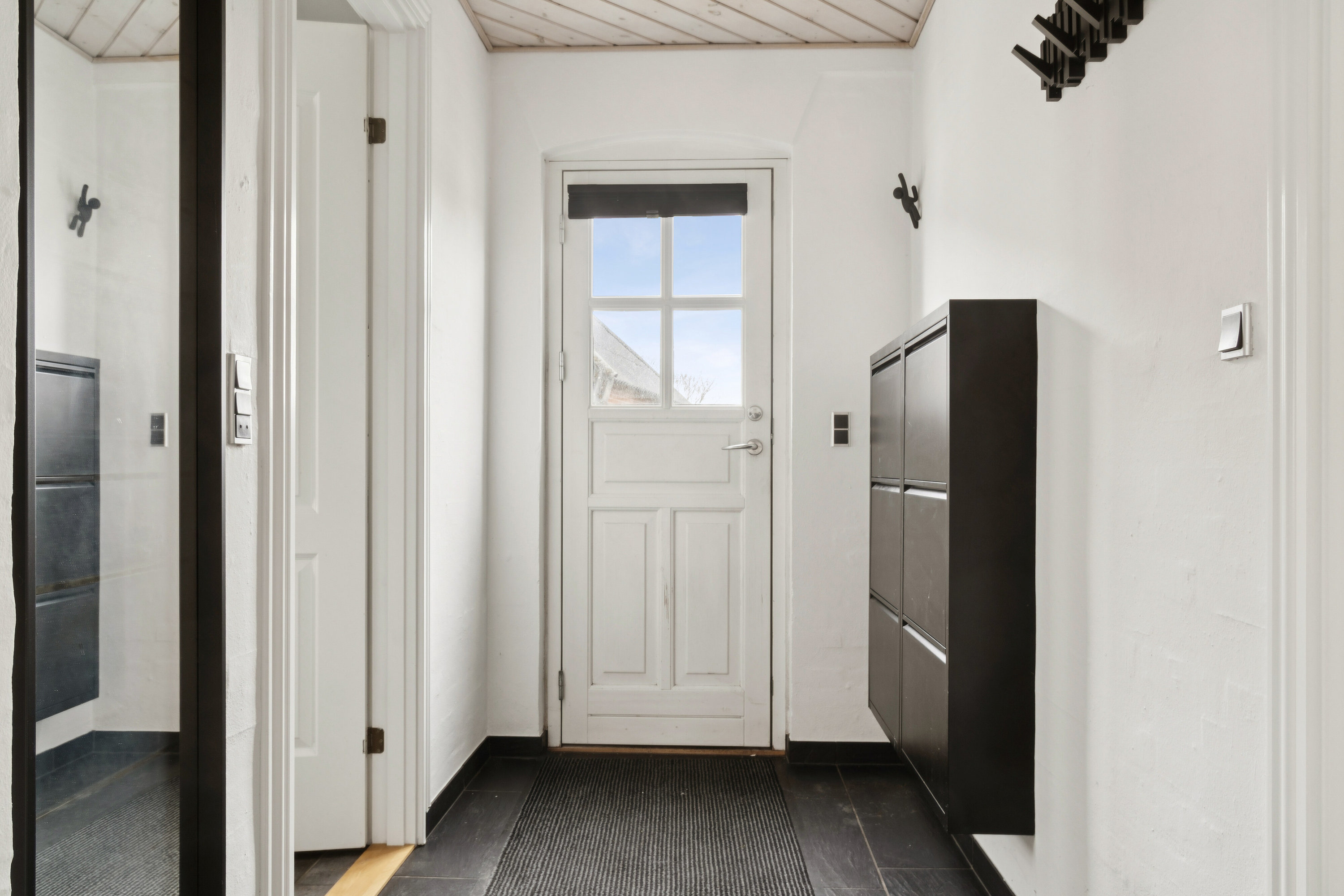 Fremhævet gang billede i fuldskærmstilstand. Billede af Labingvej 9, Labing, 8462 Harlev J