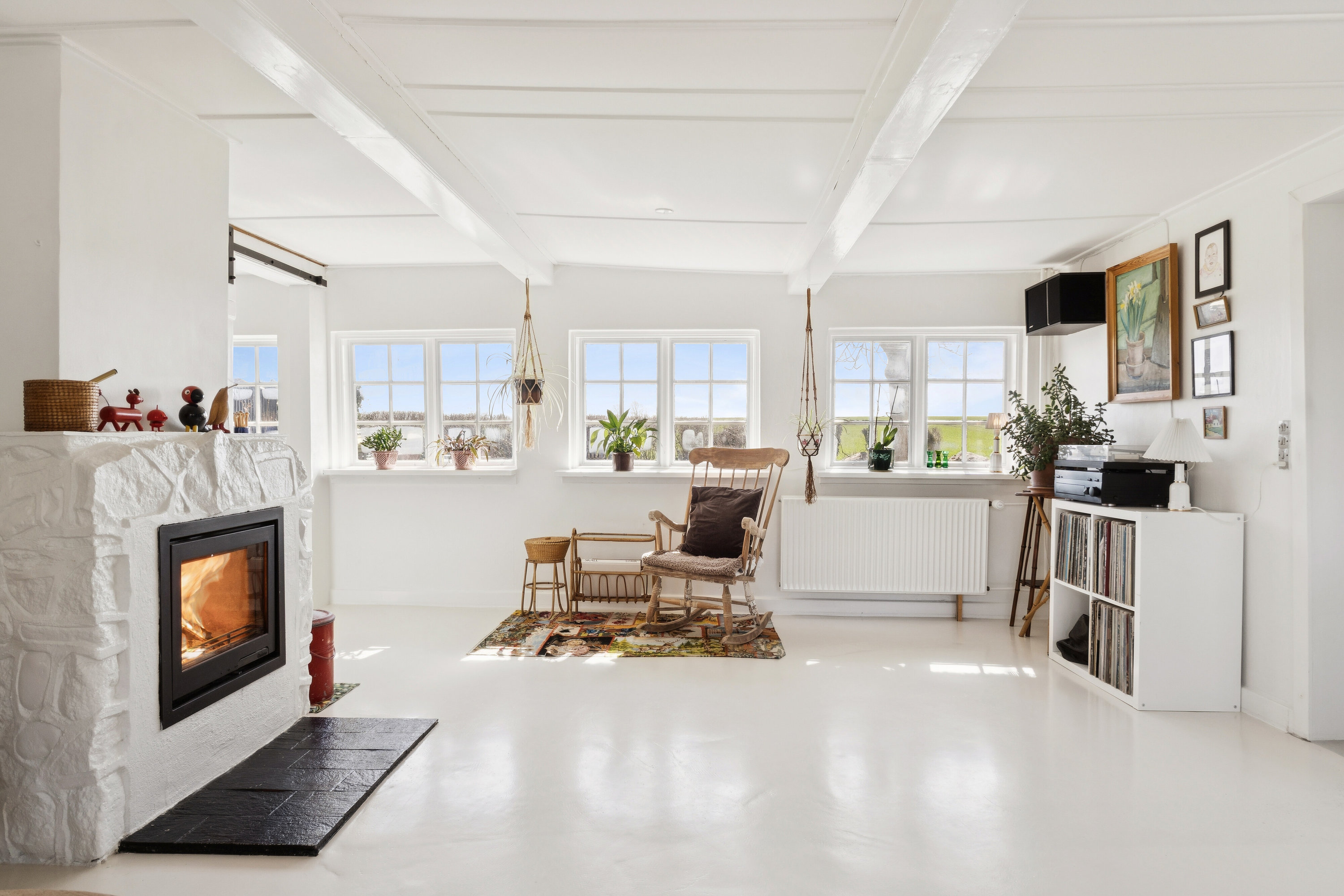 Fremhævet stue billede i fuldskærmstilstand. Billede af Lundbyvej 67, Tåsinge, 5700 Svendborg