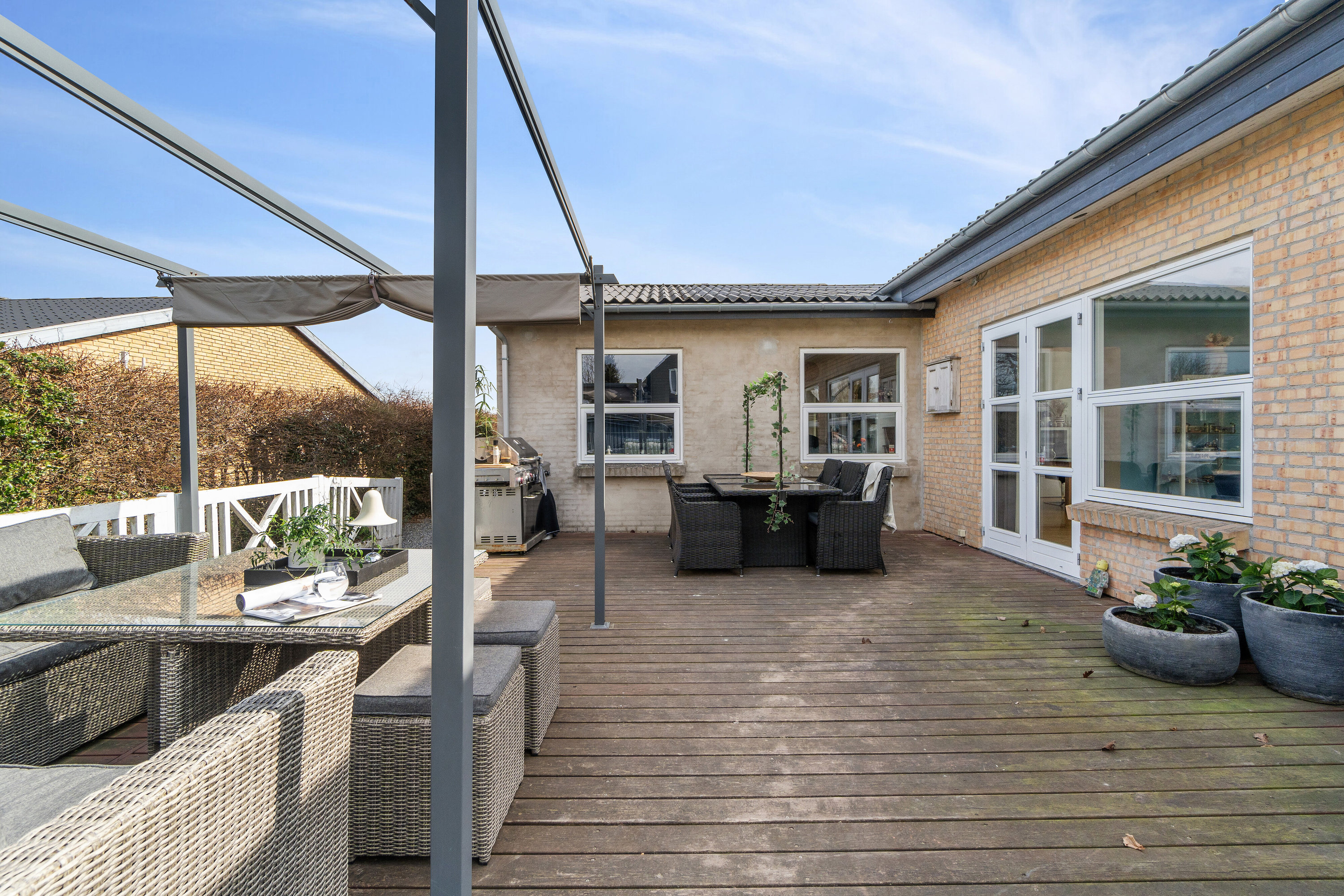 Fremhævet terrasse billede i fuldskærmstilstand. Billede af Nymarksvej 1, 2650 Hvidovre