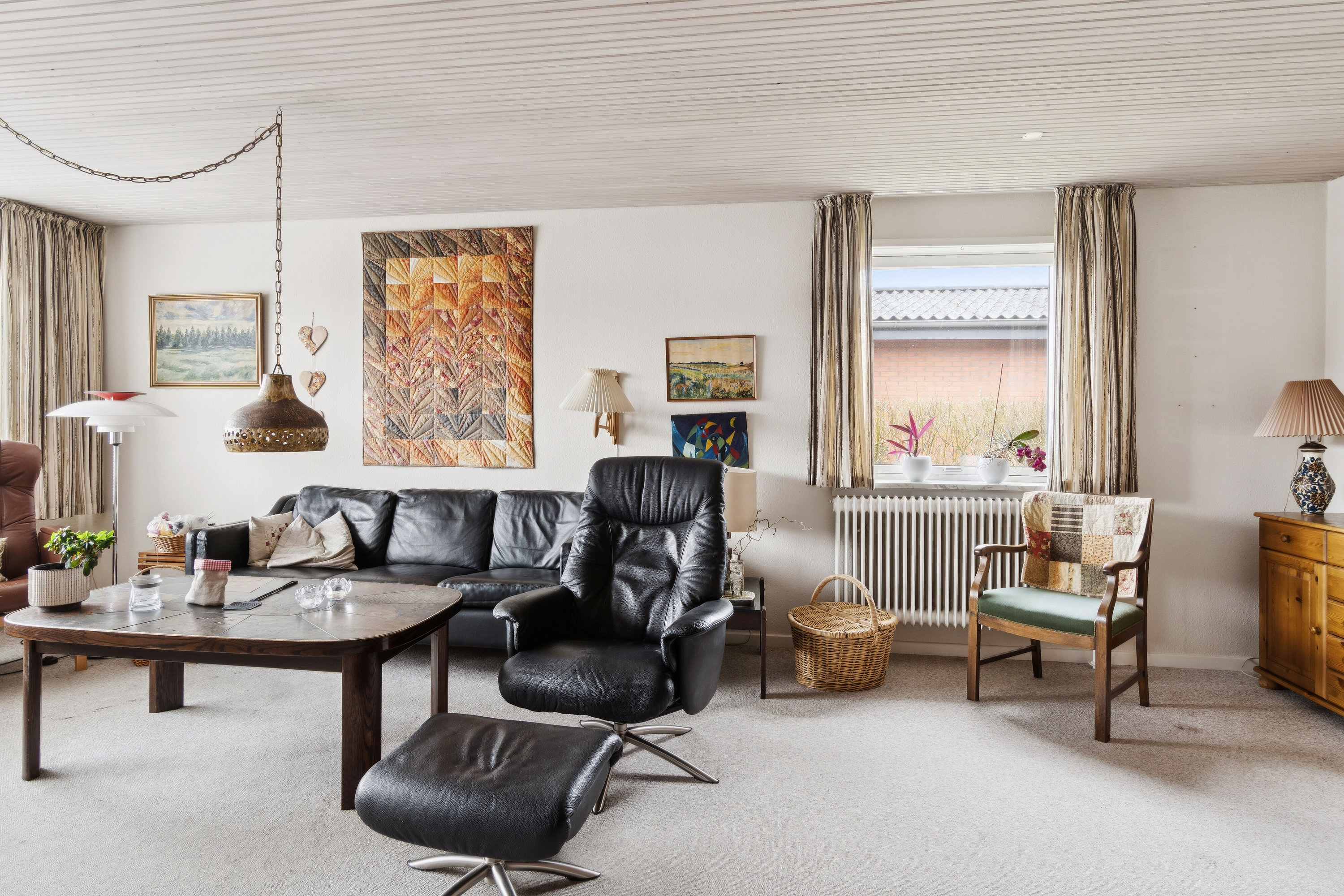 Fremhævet stue billede i fuldskærmstilstand. Billede af Ulshøjvej 12, 4400 Kalundborg