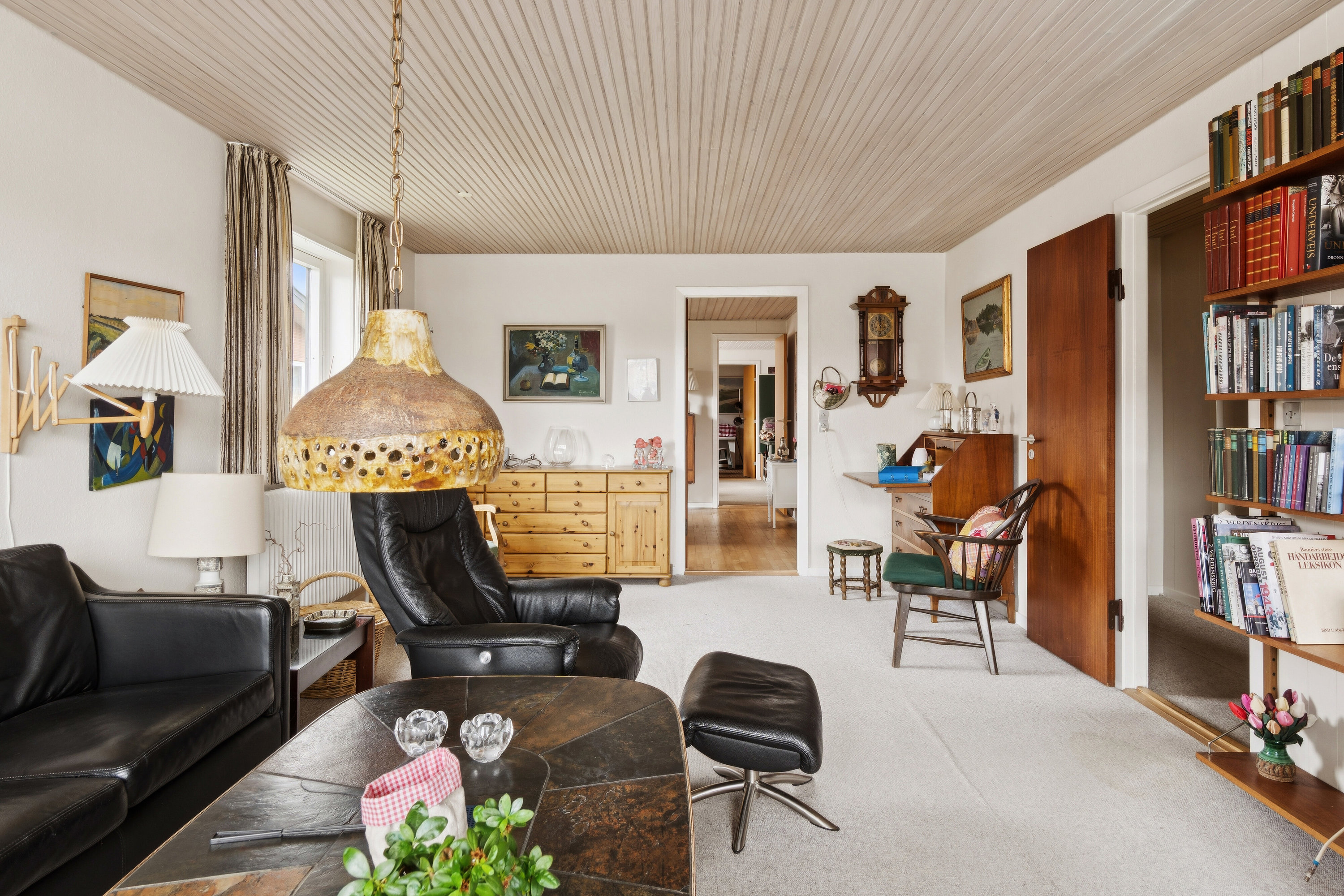 Fremhævet stue billede i fuldskærmstilstand. Billede af Ulshøjvej 12, 4400 Kalundborg