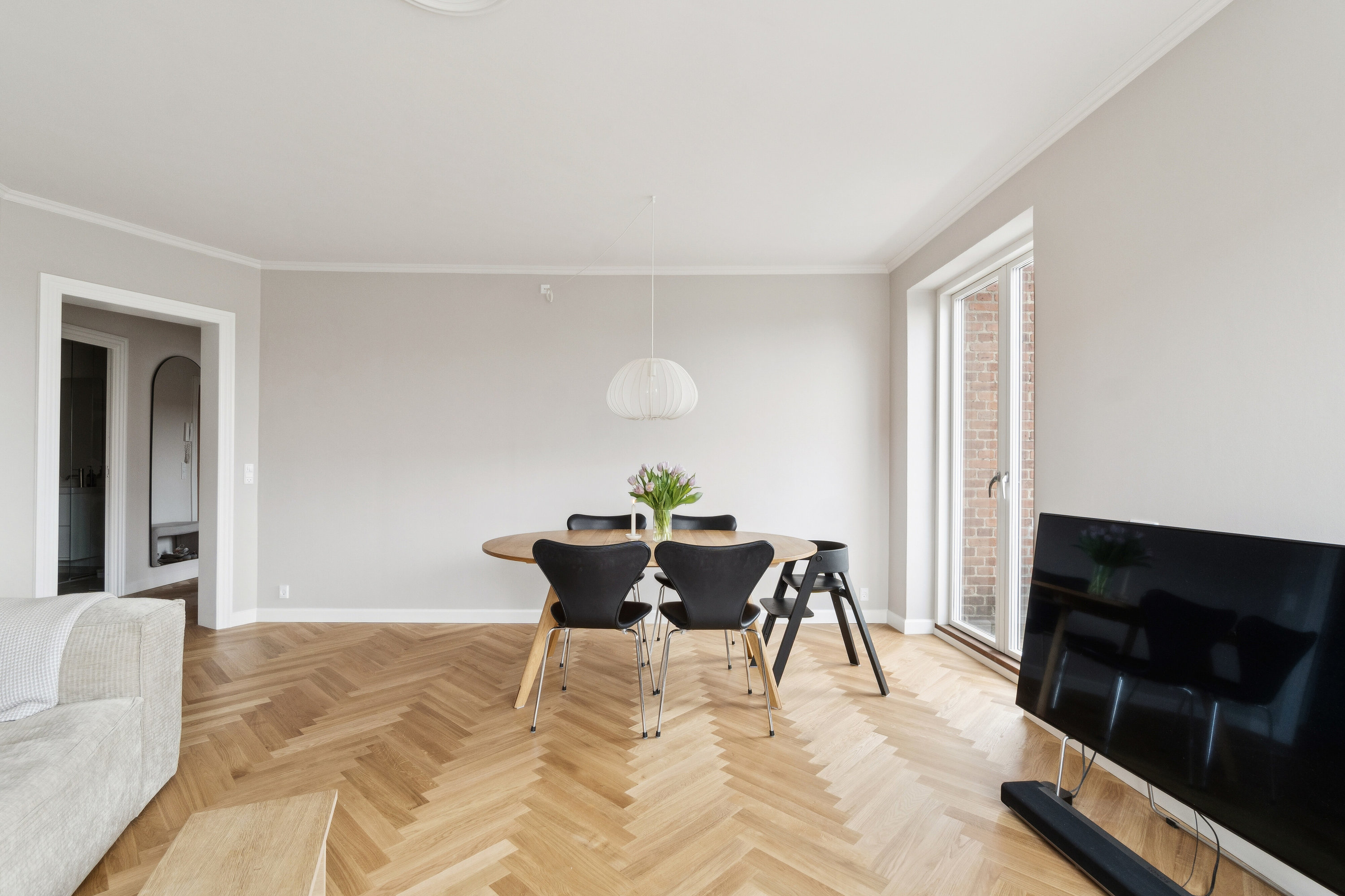 Fremhævet spisestue billede i fuldskærmstilstand. Billede af Ålandsgade 43, 4. tv., 2300 København S