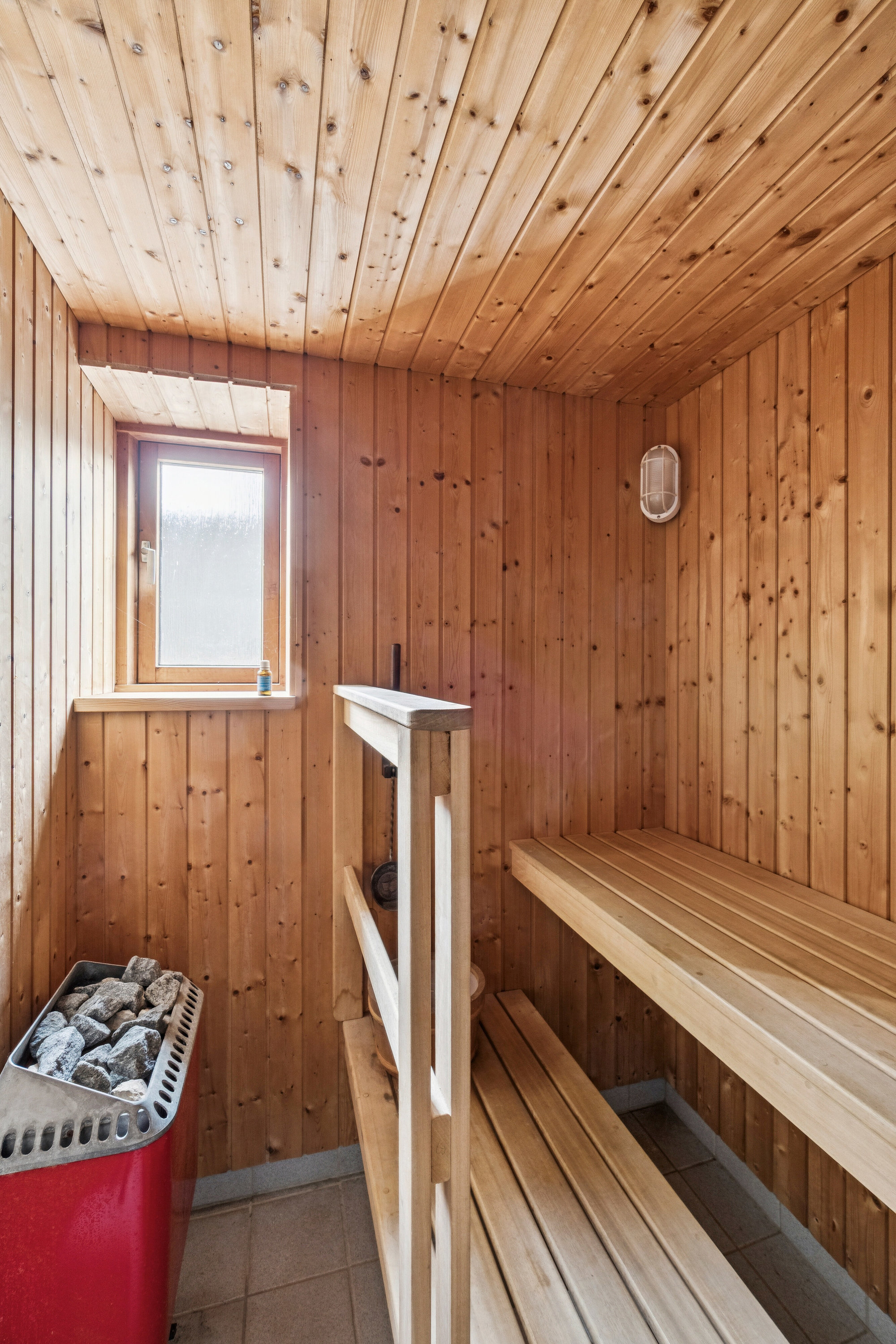 Fremhævet sauna billede i fuldskærmstilstand. Billede af Roselillevej 40, 2300 København S