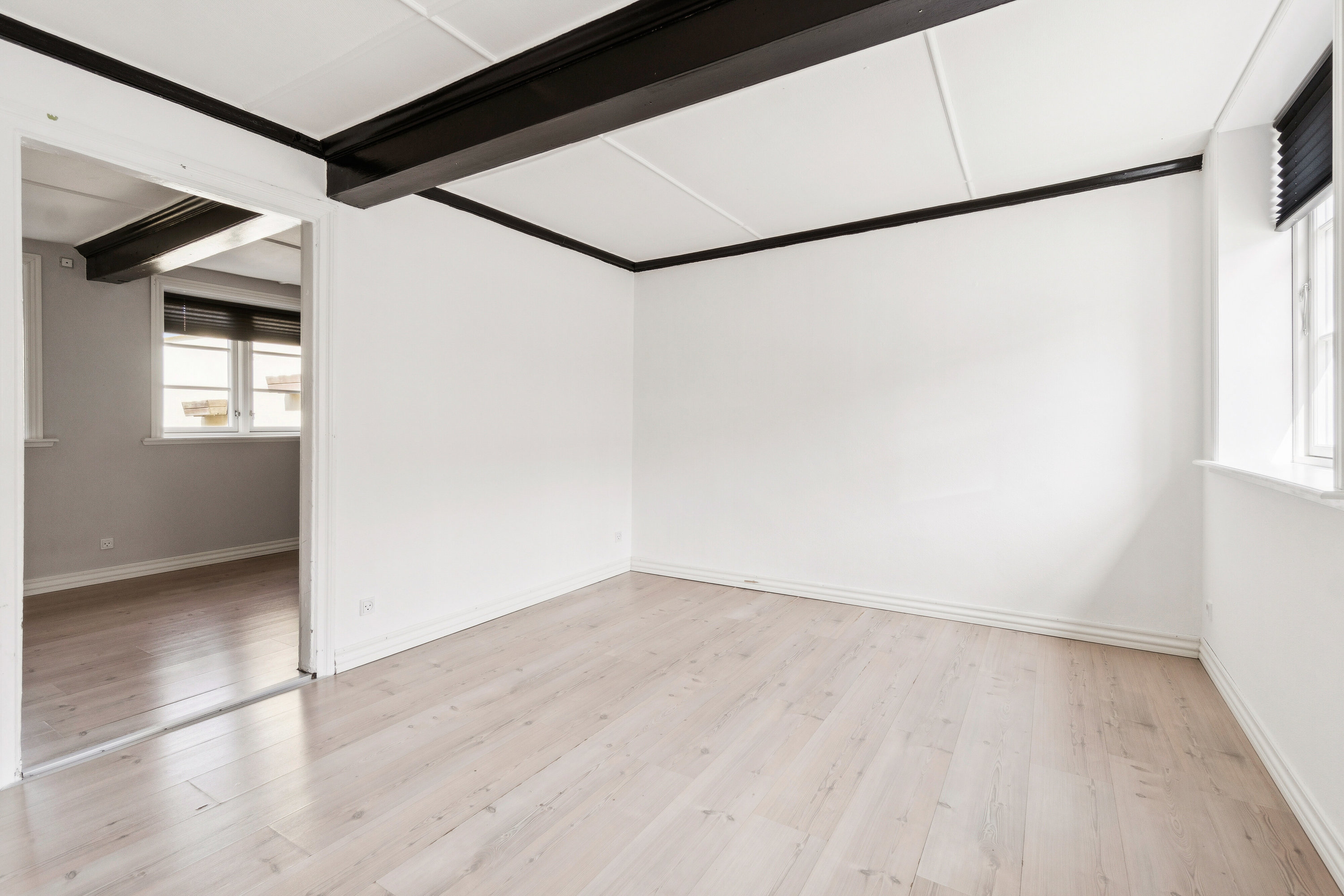 Fremhævet stue billede i fuldskærmstilstand. Billede af Store Torvegade 63, Rønne, 3700 Rønne