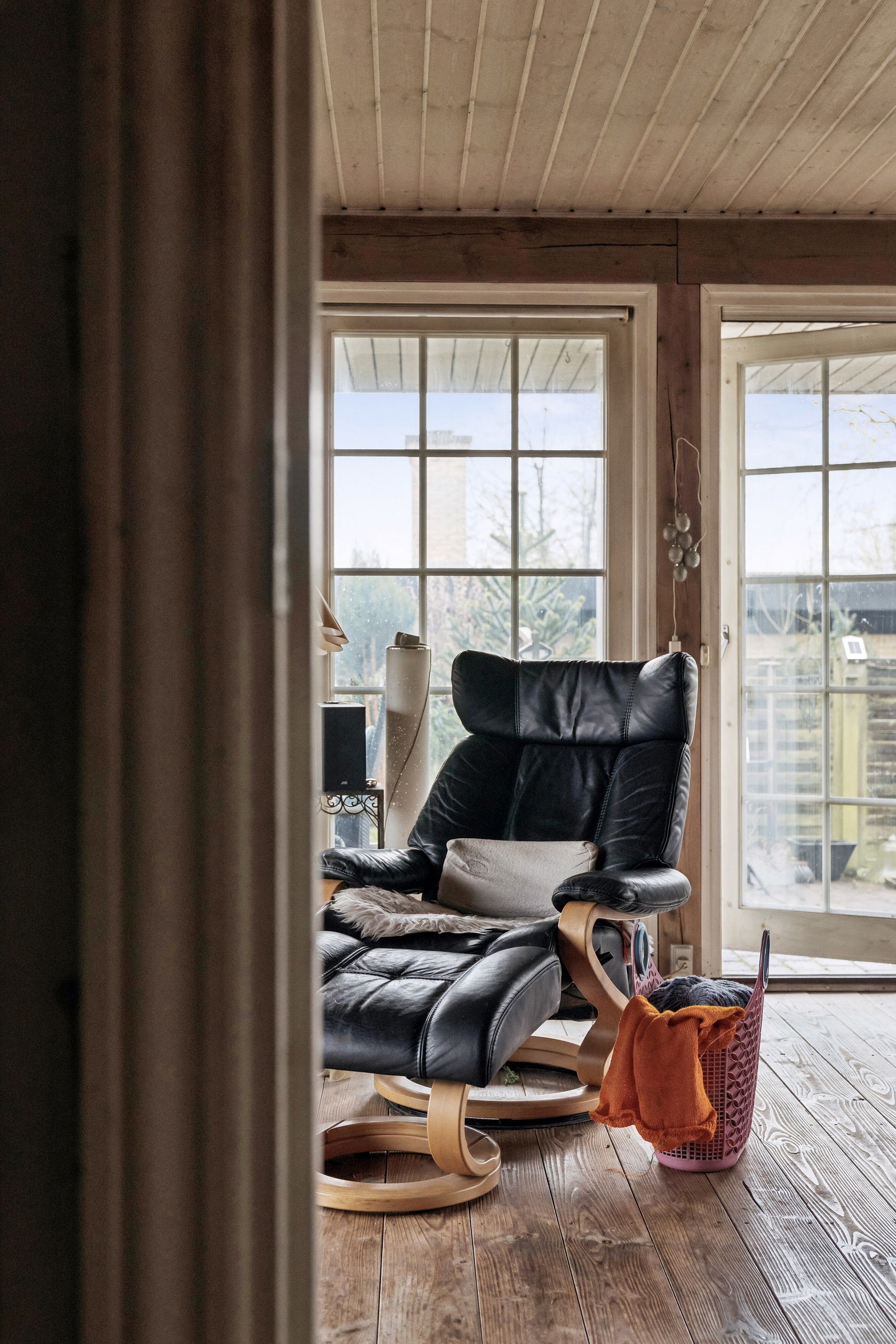 Fremhævet stue billede i fuldskærmstilstand. Billede af Søllingdalvej 16, 7250 Hejnsvig