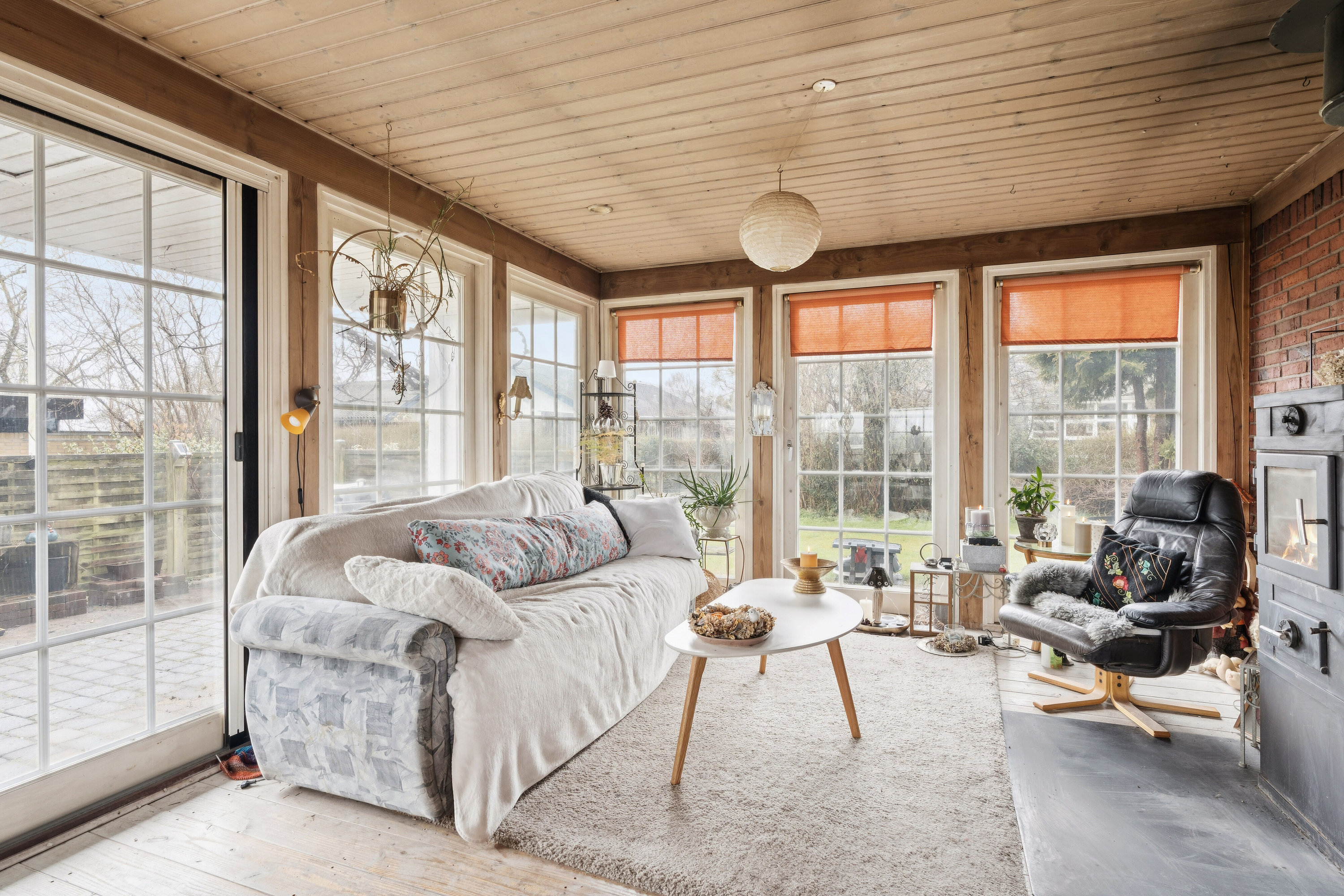 Fremhævet indendørs billede i fuldskærmstilstand. Billede af Søllingdalvej 16, 7250 Hejnsvig