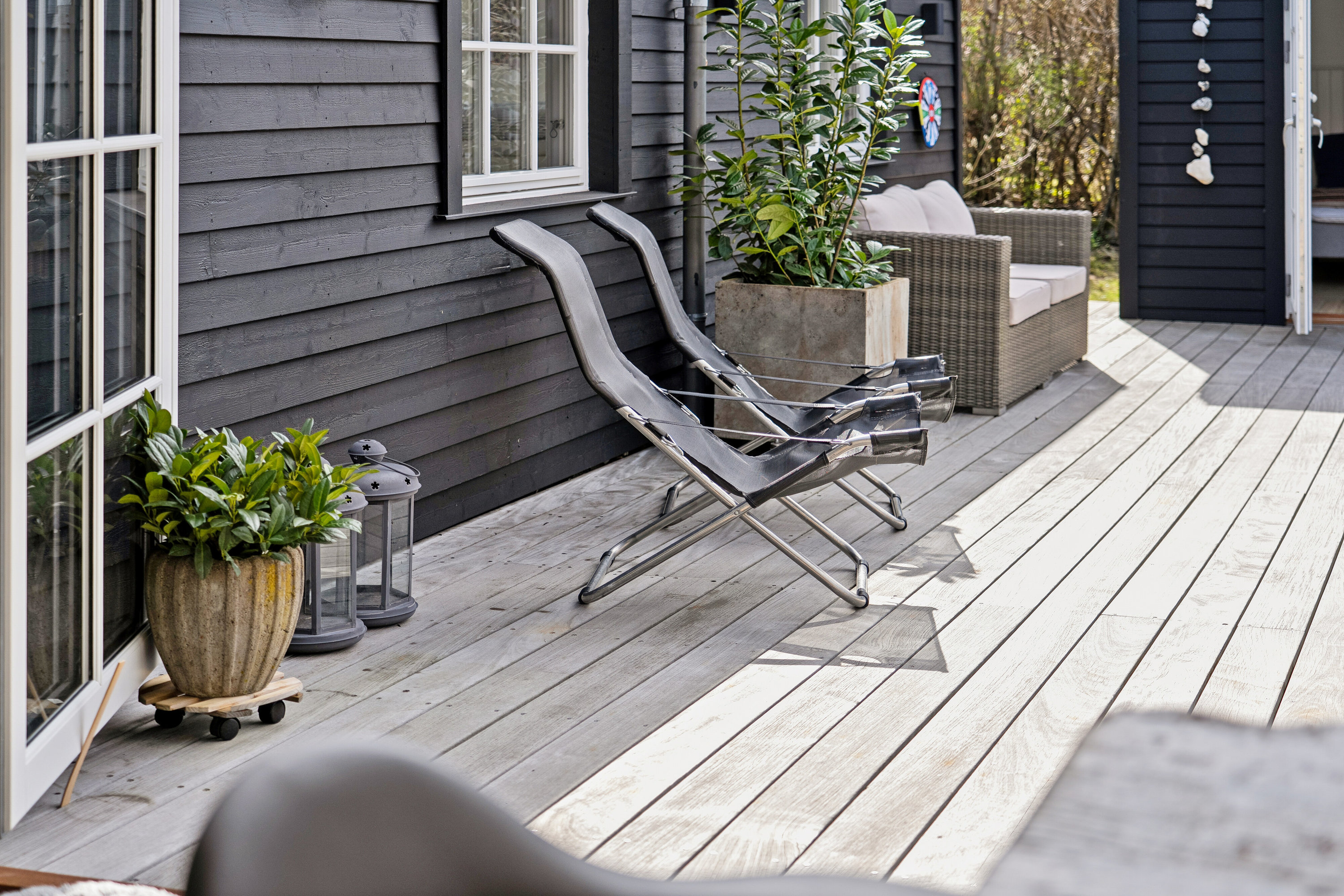 Fremhævet terrasse billede i fuldskærmstilstand. Billede af Spurvevej 20, 3100 Hornbæk