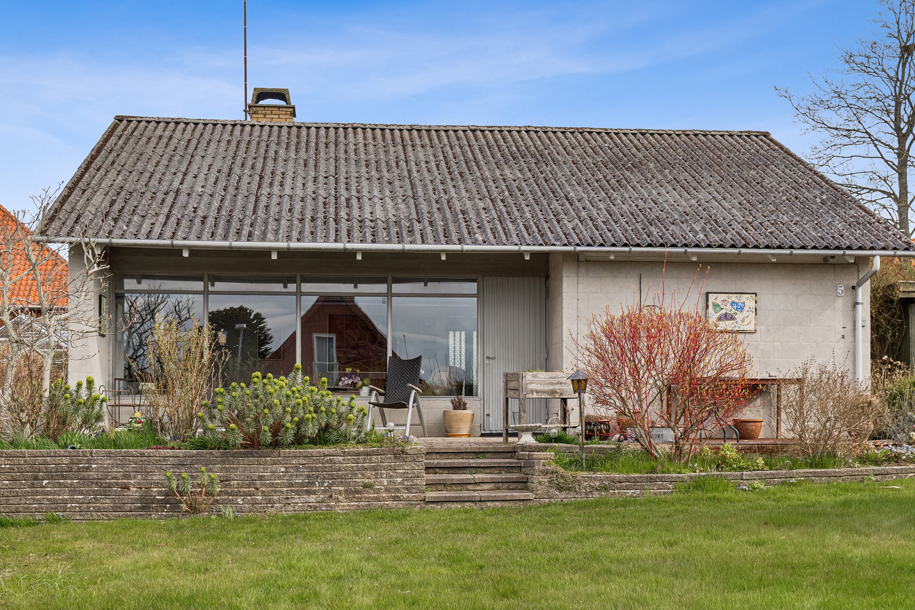 Fremhævet set fra haven billede i fuldskærmstilstand. Billede af L P Frøslevsvej 5, 4560 Vig