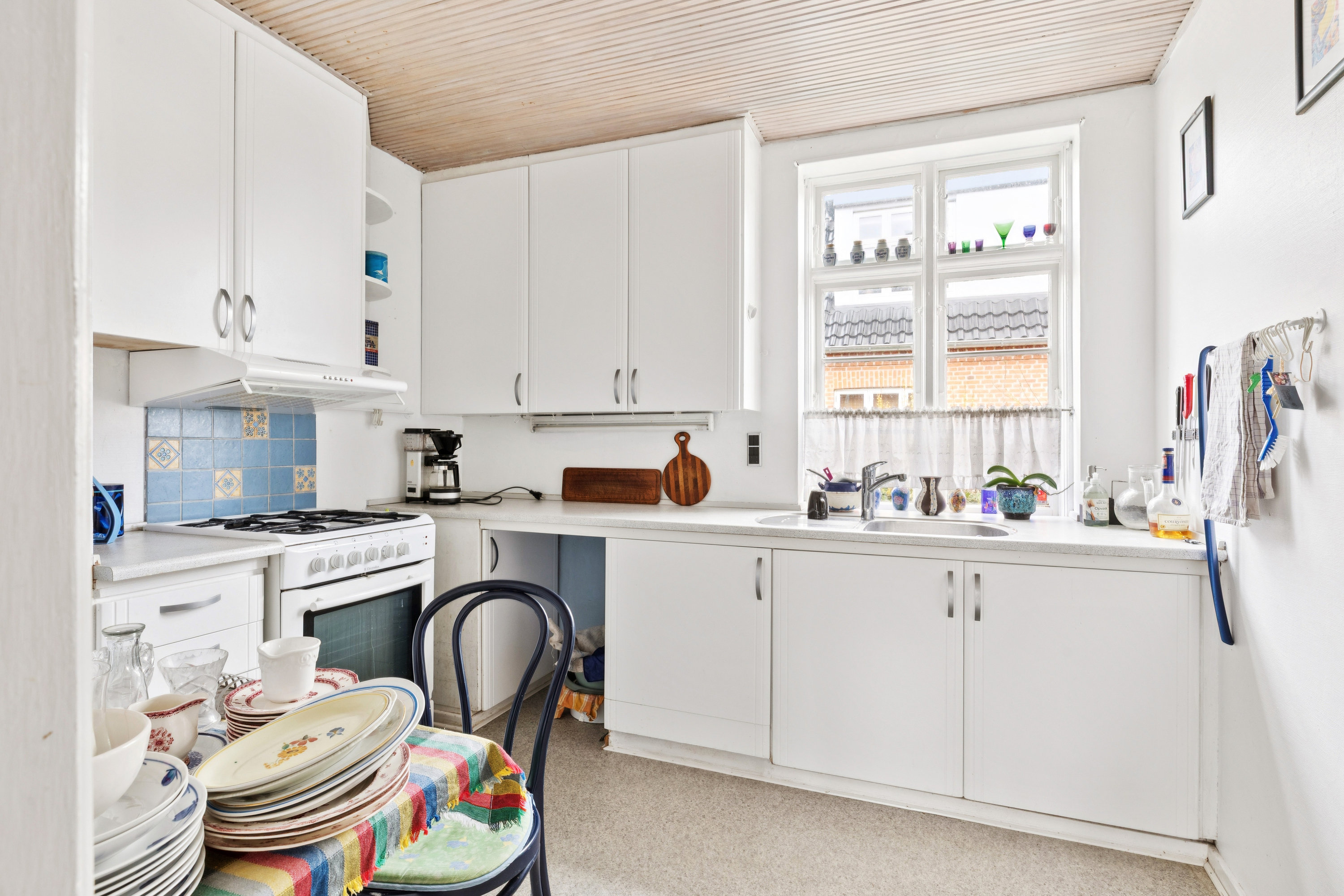 Fremhævet køkken billede i fuldskærmstilstand. Billede af Kongsdalvej 35, 2720 Vanløse