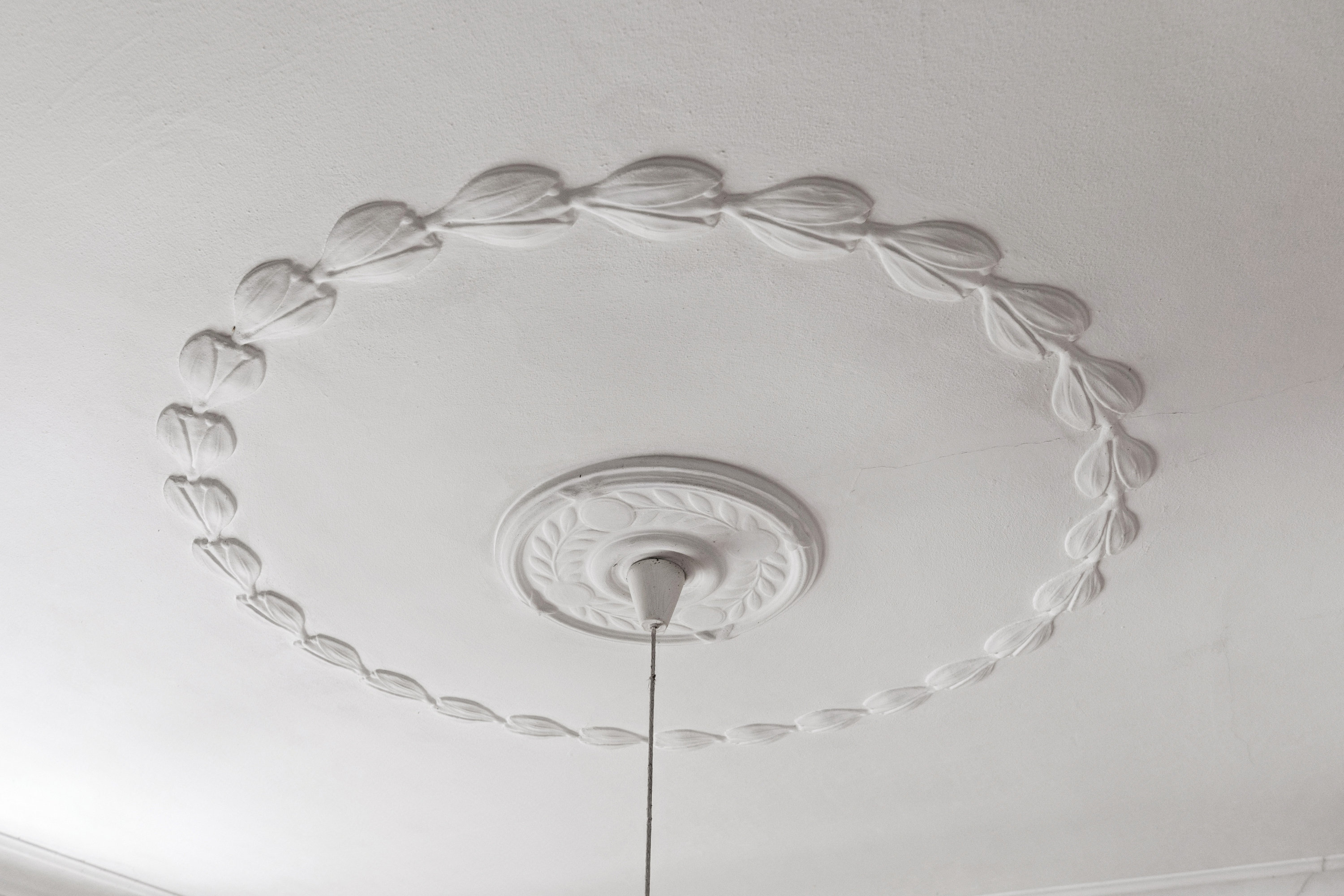 Fremhævet stue billede i fuldskærmstilstand. Billede af Kongsdalvej 35, 2720 Vanløse