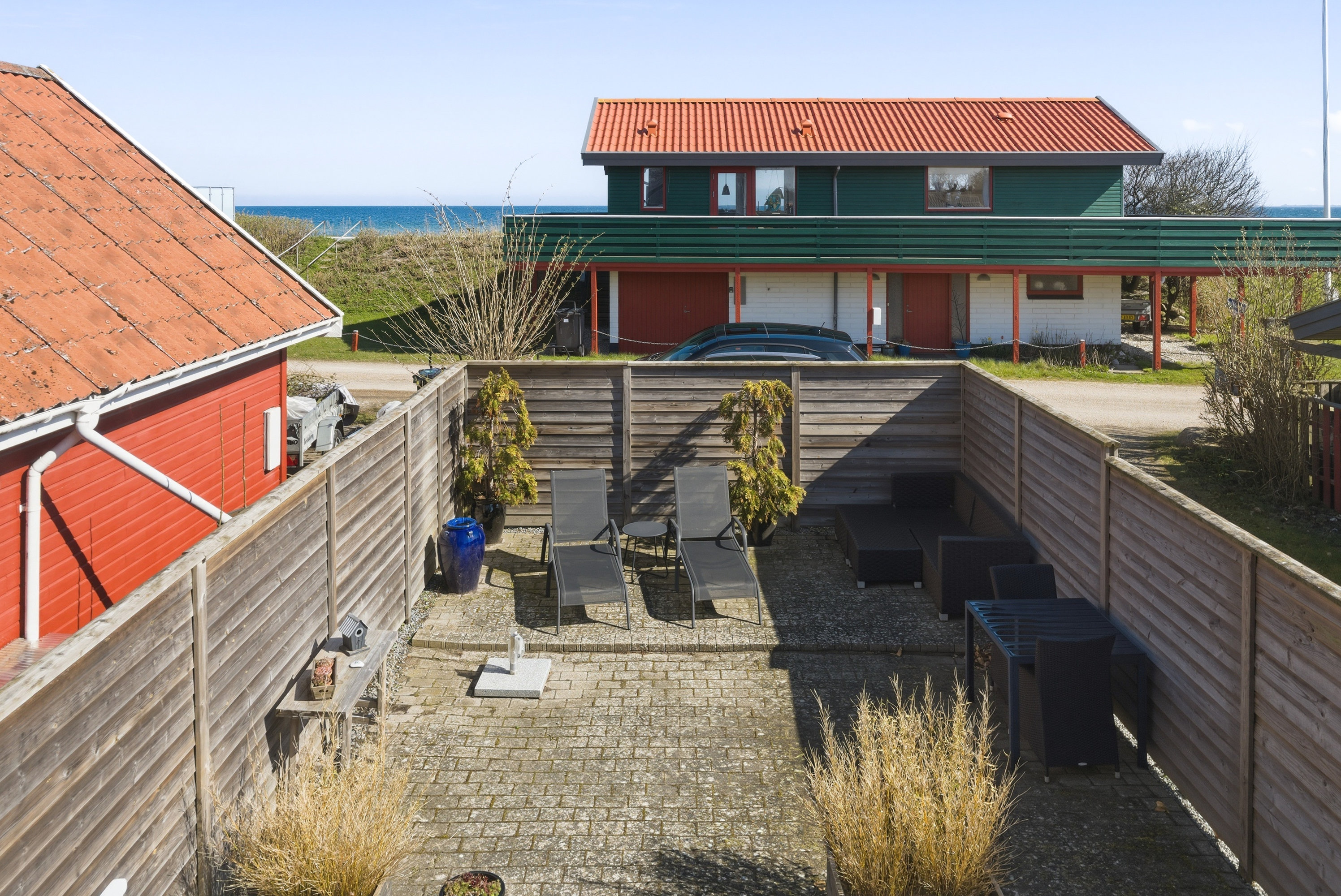 Fremhævet gårdmiljø billede i fuldskærmstilstand. Billede af Vestre Strandvej 48, Hasmark Strand, 5450 Otterup