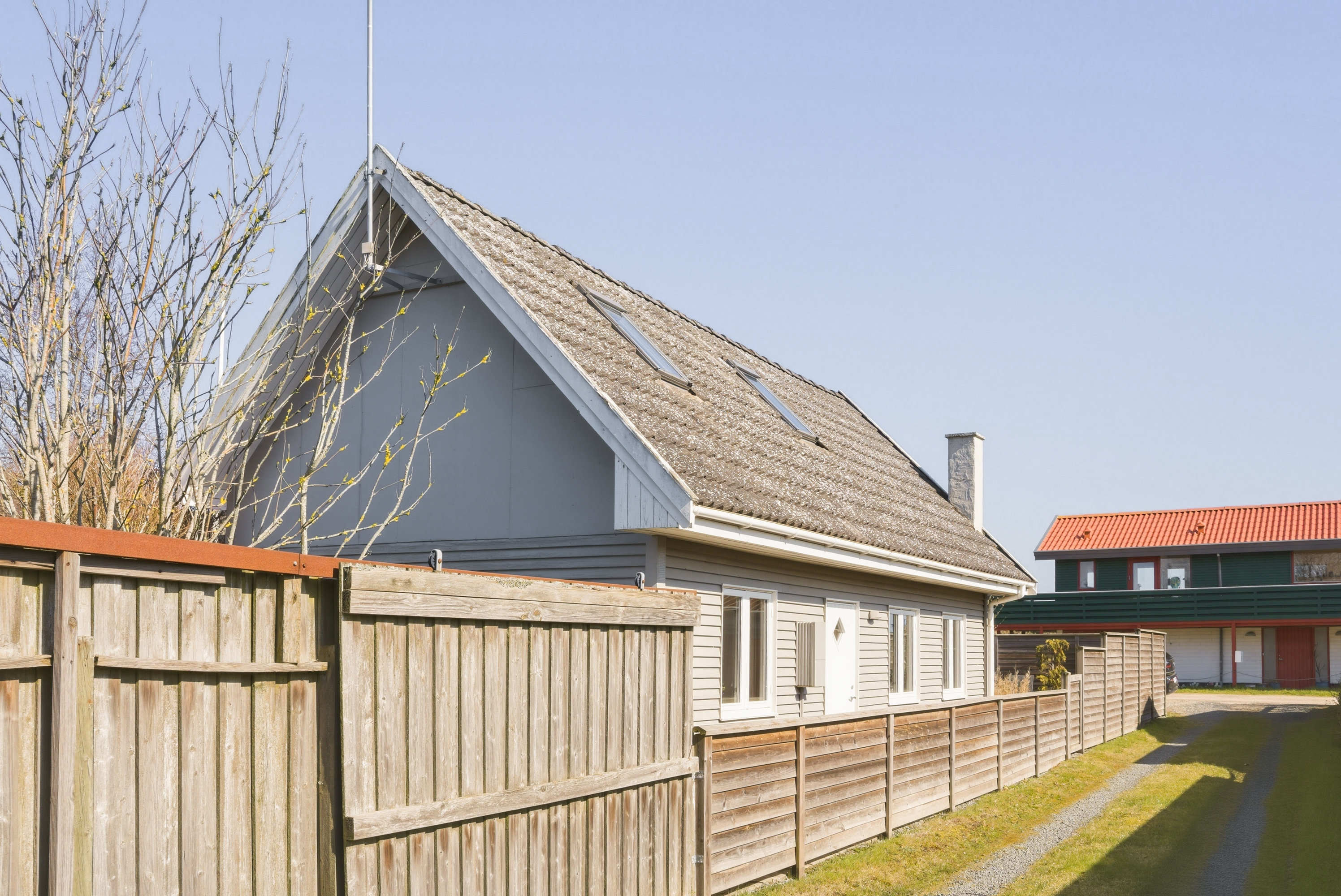 Fremhævet facade billede i fuldskærmstilstand. Billede af Vestre Strandvej 48, Hasmark Strand, 5450 Otterup