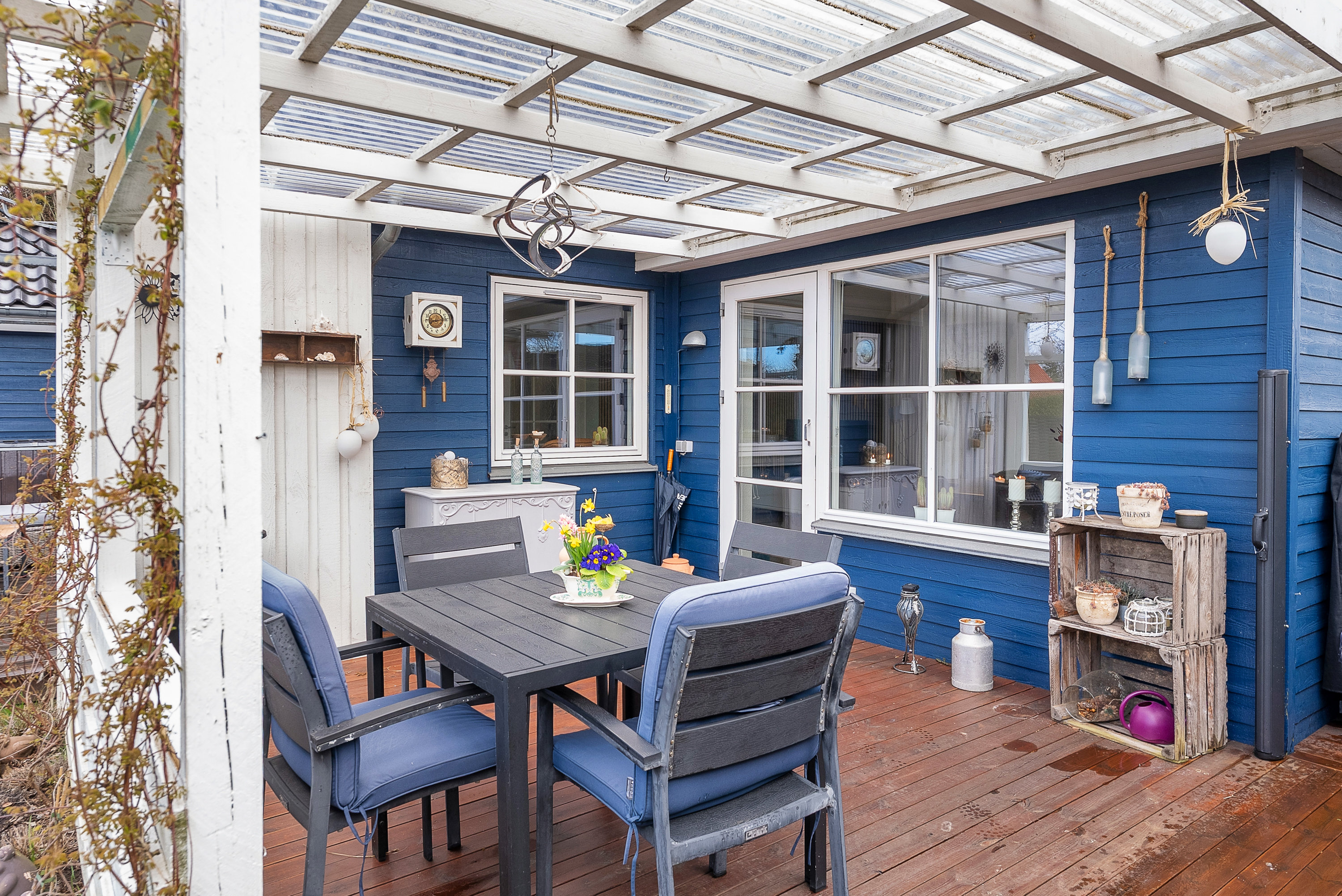 Fremhævet overdækket terrasse billede i fuldskærmstilstand. Billede af Oslovej 40A, 5400 Bogense