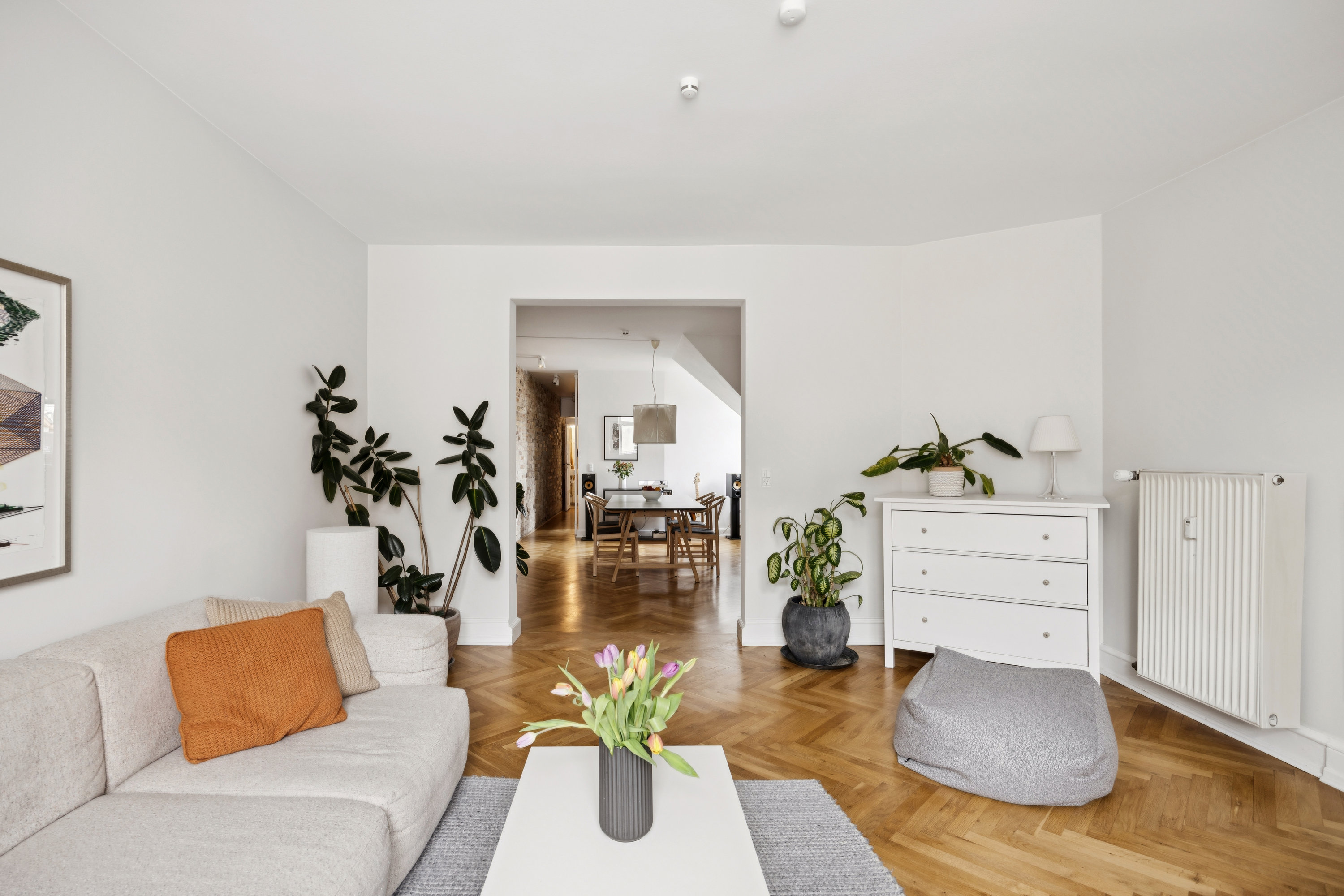 Fremhævet stue billede i fuldskærmstilstand. Billede af Rosenørns Alle 65, 4. th., 1970 Frederiksberg C