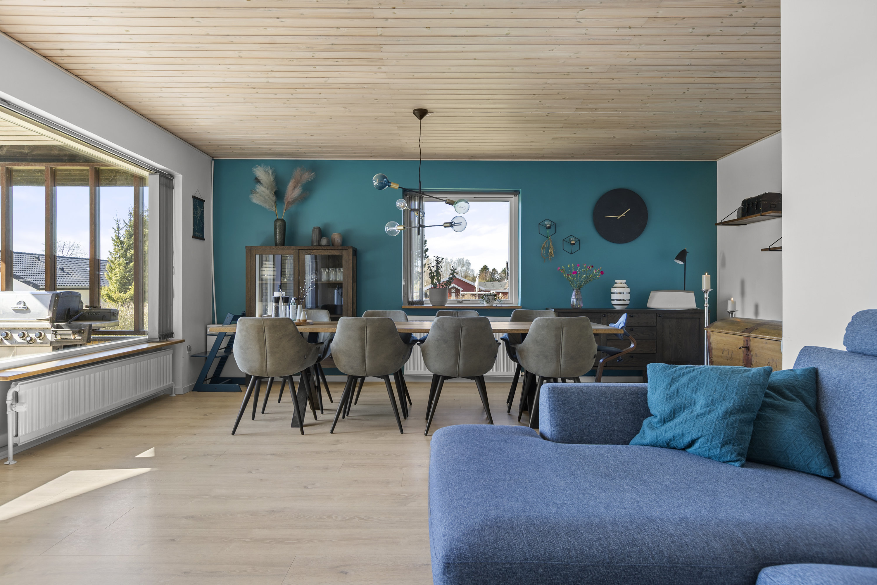 Fremhævet stue billede i fuldskærmstilstand. Billede af Pilevej 1, 4295 Stenlille