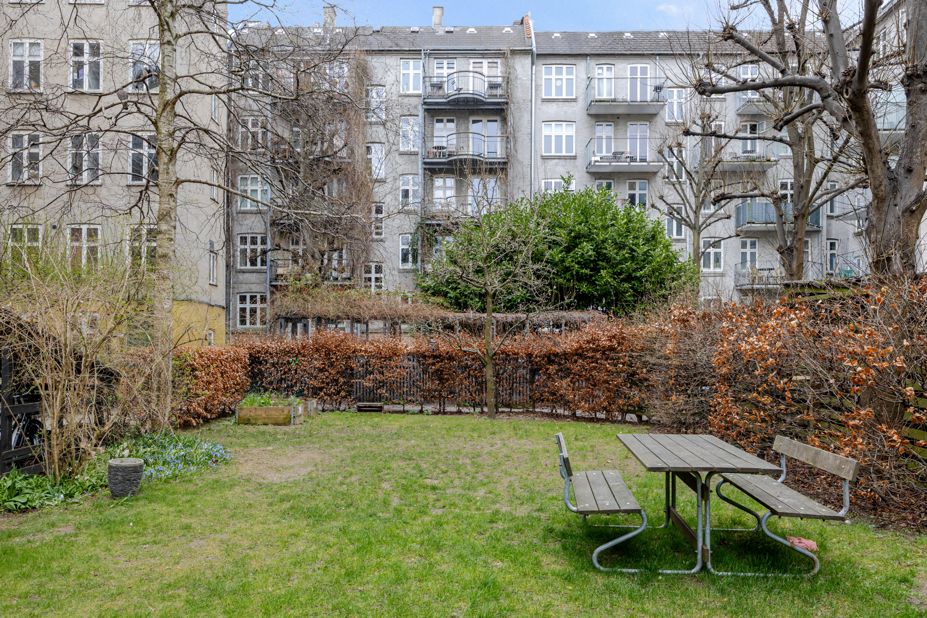 Fremhævet andet billede i fuldskærmstilstand. Billede af Guldbergsgade 5, st.. mf., 2200 København N