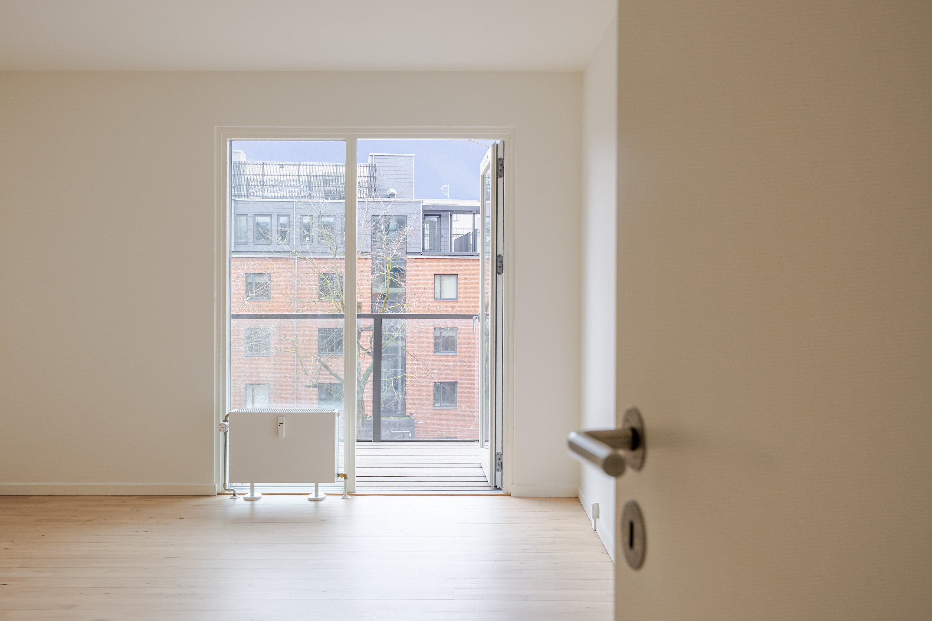 Fremhævet andet billede i fuldskærmstilstand. Billede af Mjølnerparken 58, 3. th., 2200 København N