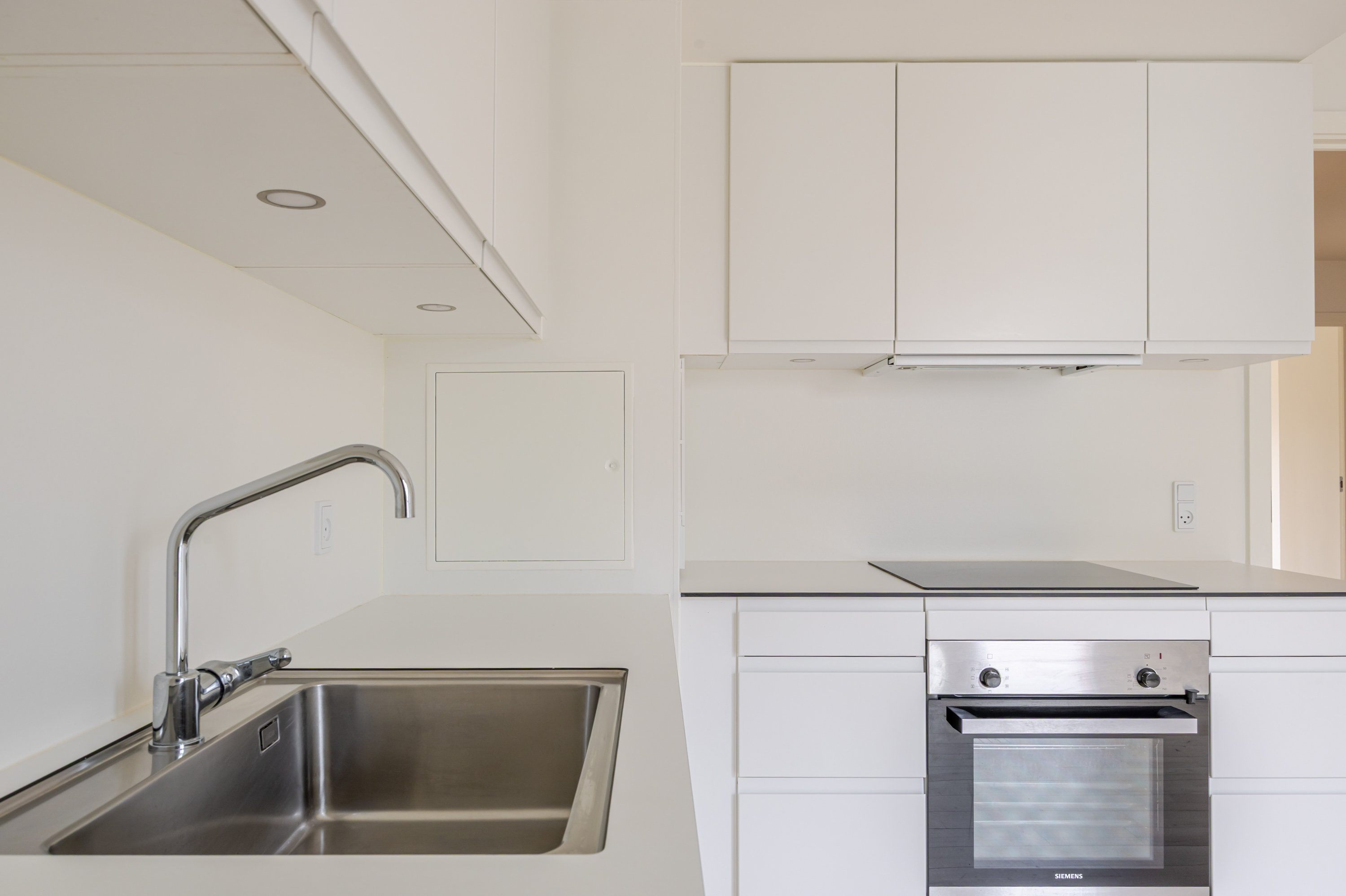 Fremhævet andet billede i fuldskærmstilstand. Billede af Mjølnerparken 58, 3. th., 2200 København N