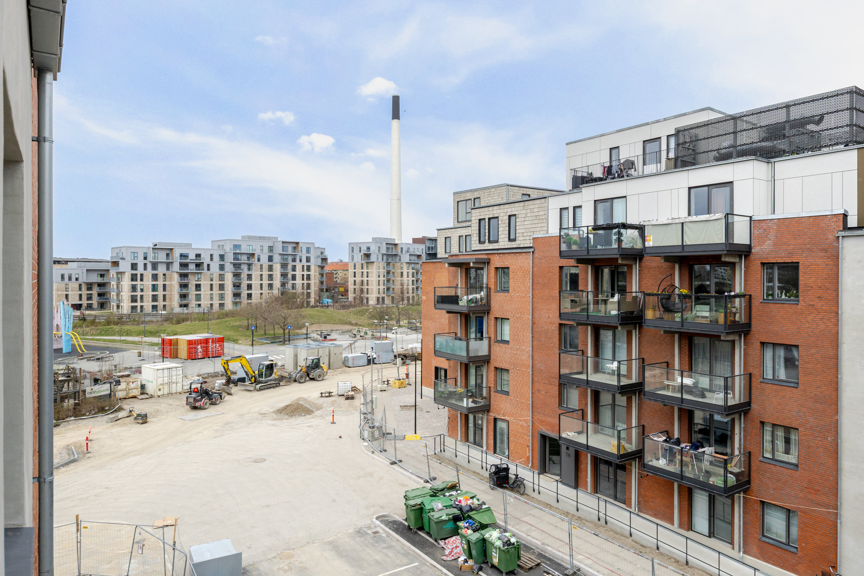 Fremhævet andet billede i fuldskærmstilstand. Billede af Mjølnerparken 58, 3. th., 2200 København N