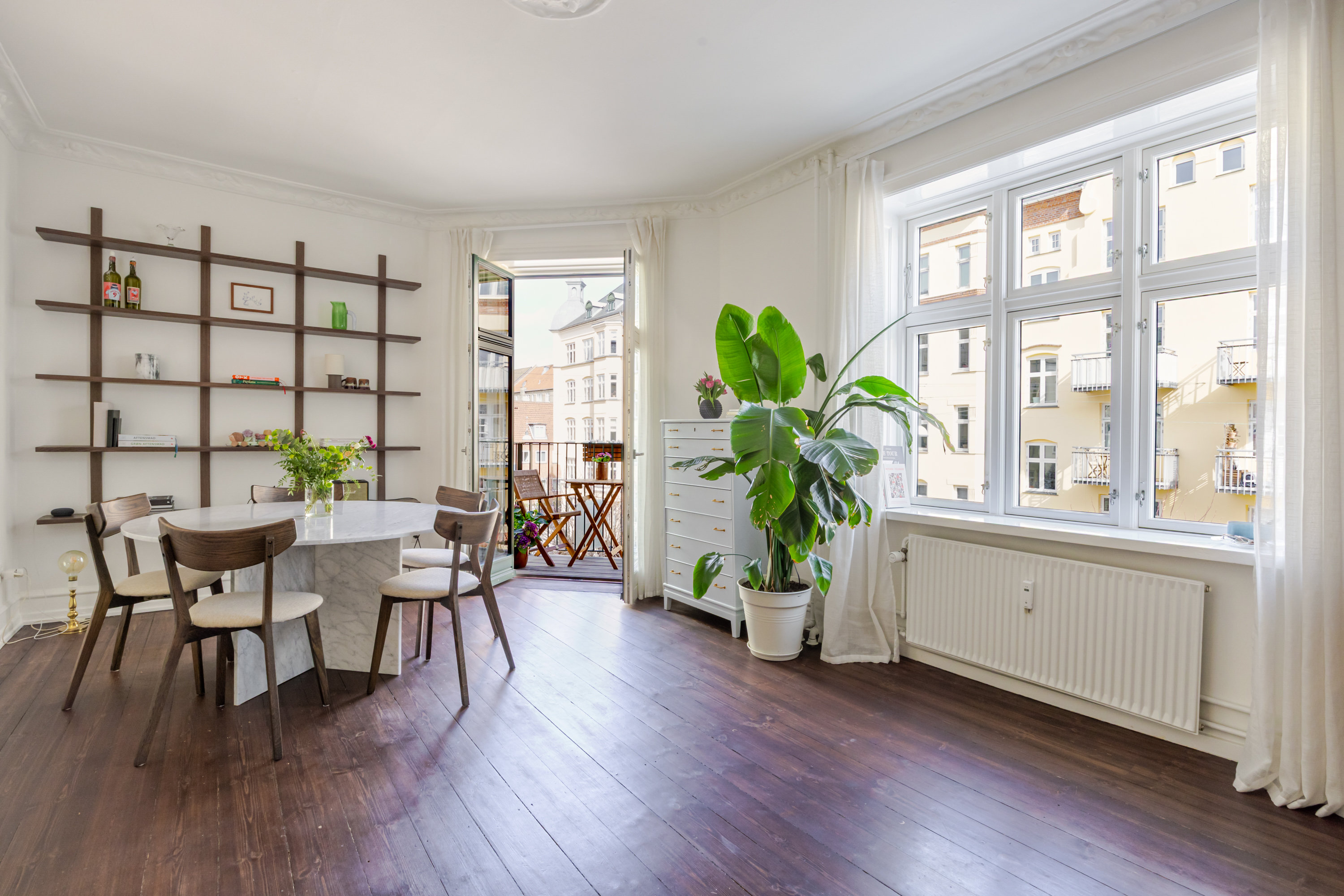 P.D. Løvs Allé 9, 2. th., 2200 København N