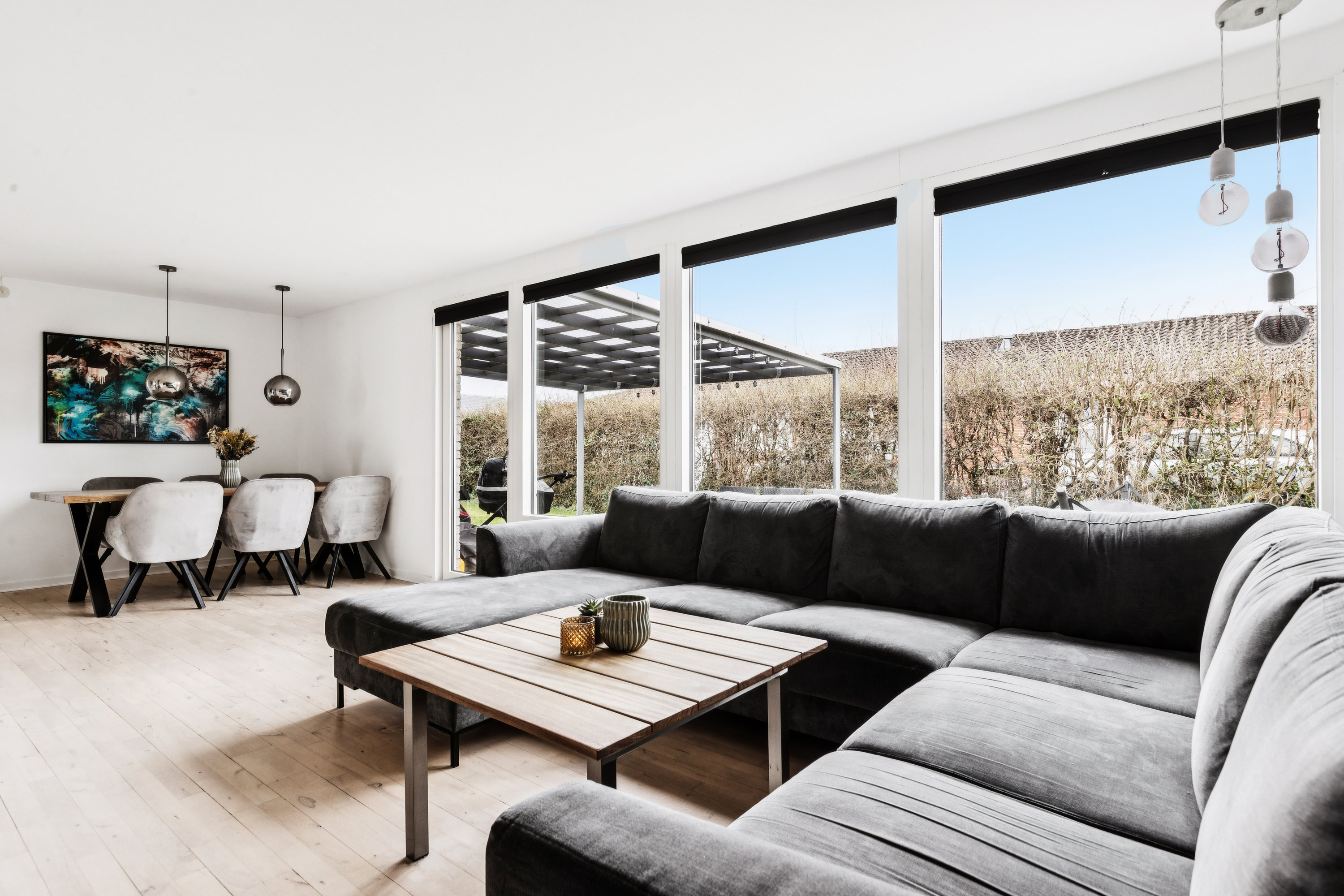 Fremhævet stue billede i fuldskærmstilstand. Billede af Leiden Alle 16, 2791 Dragør