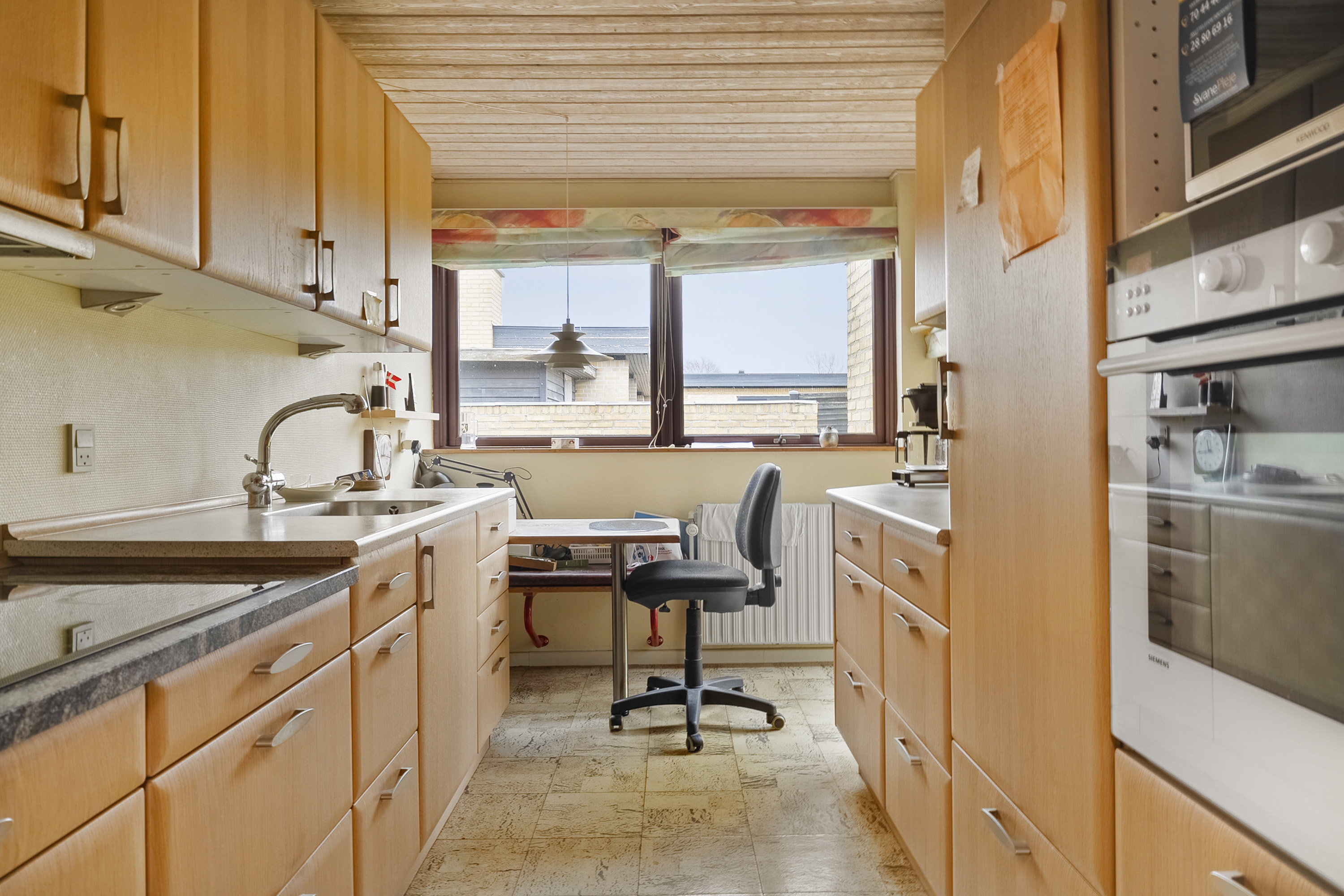 Fremhævet køkken billede i fuldskærmstilstand. Billede af Enebærvej 14, 8700 Horsens