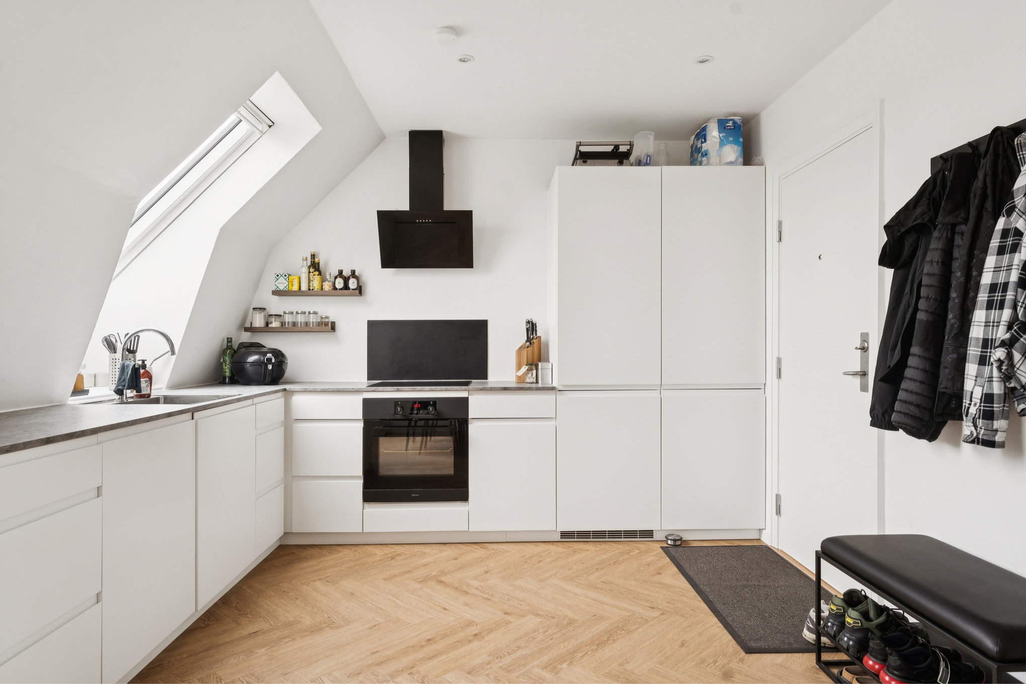 Fremhævet værelse billede i fuldskærmstilstand. Billede af Grønvang 14, 1. tv., 8960 Randers SØ