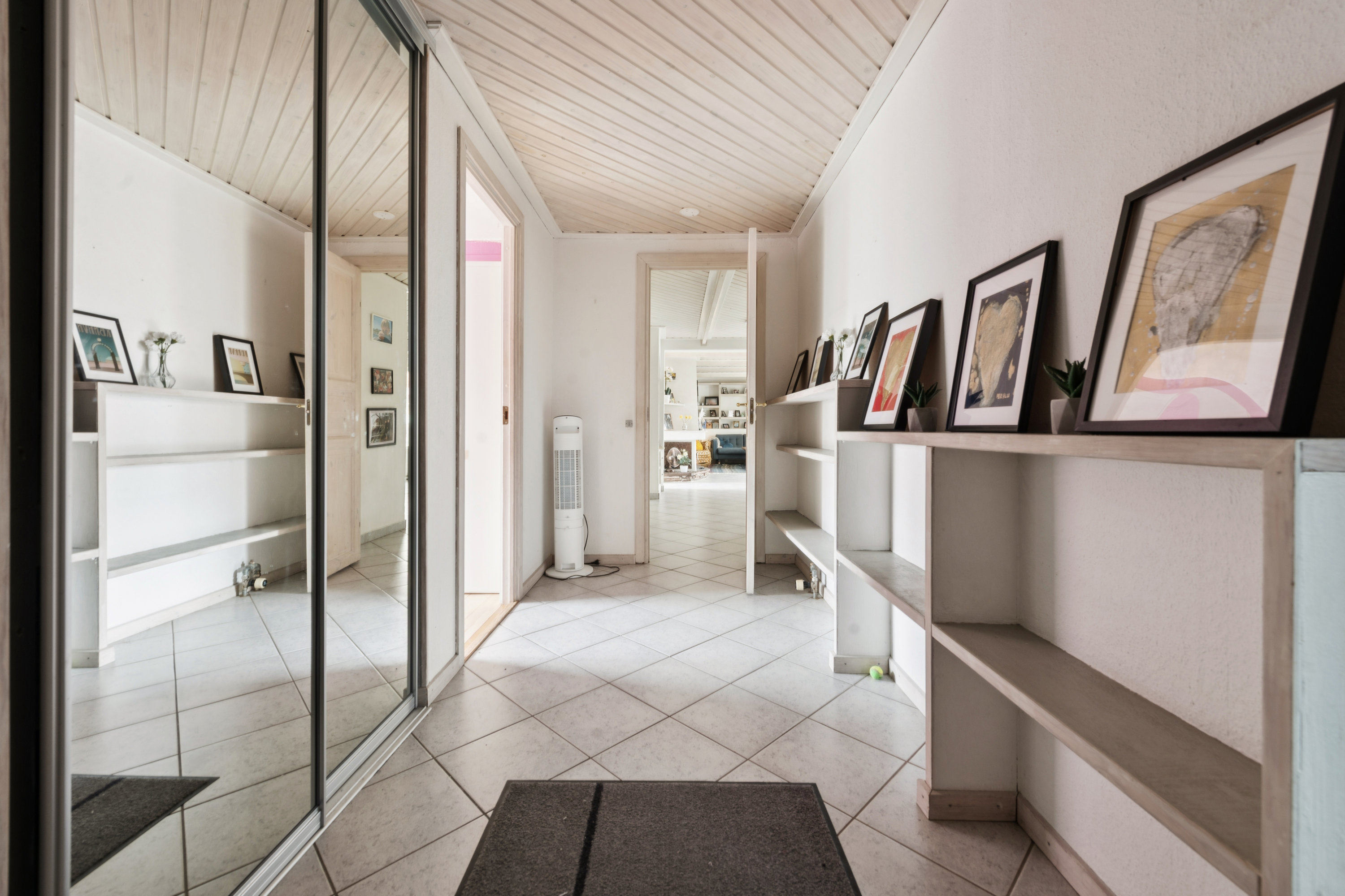 Fremhævet gang billede i fuldskærmstilstand. Billede af Tranegilde Strandvej 77, 2635 Ishøj